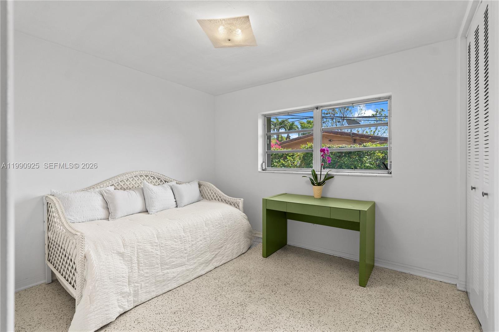 4800 SW 64th Ave Miami, FL 33155