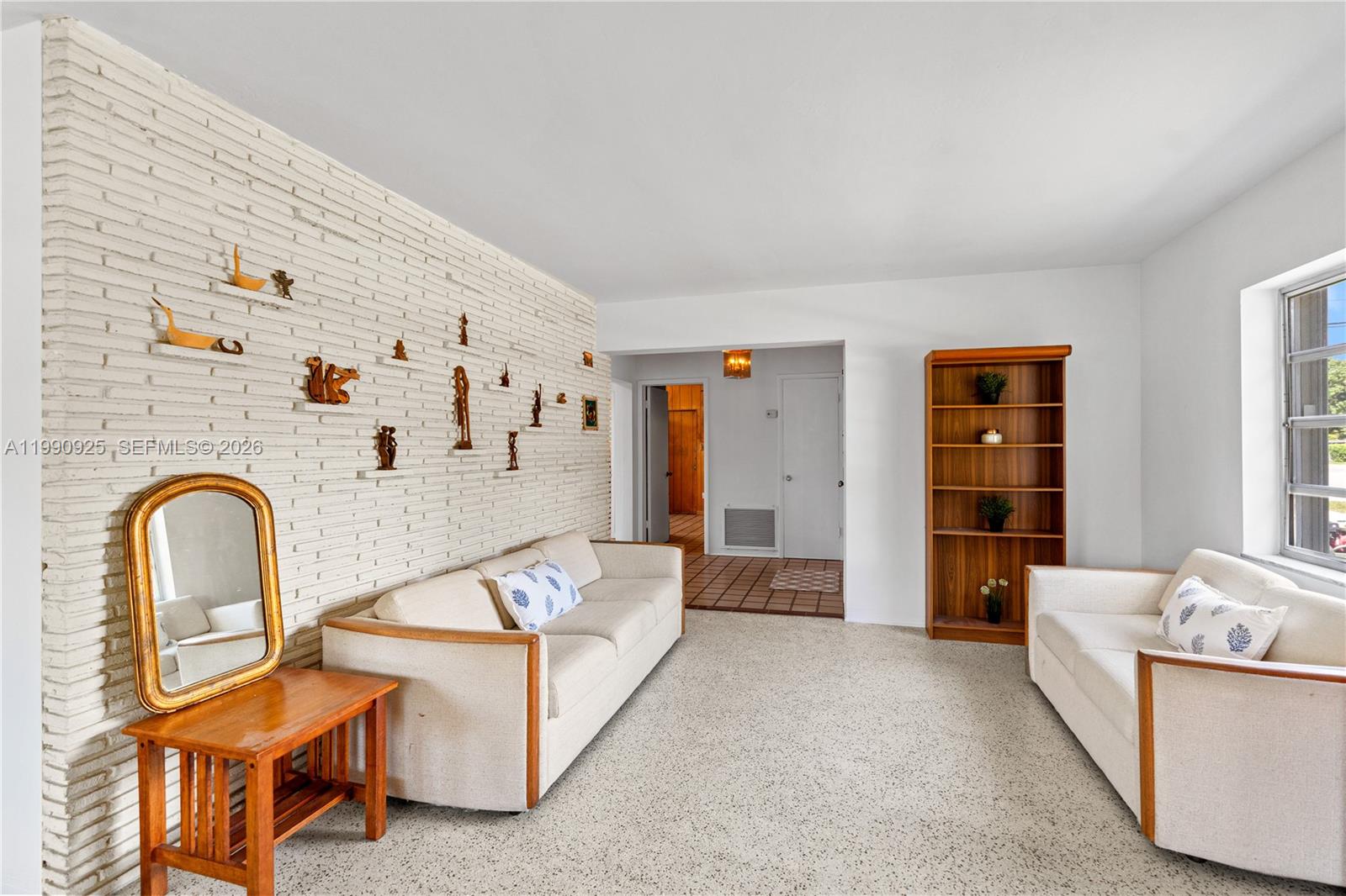 4800 SW 64th Ave Miami, FL 33155