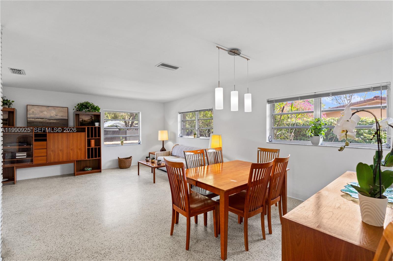 4800 SW 64th Ave Miami, FL 33155