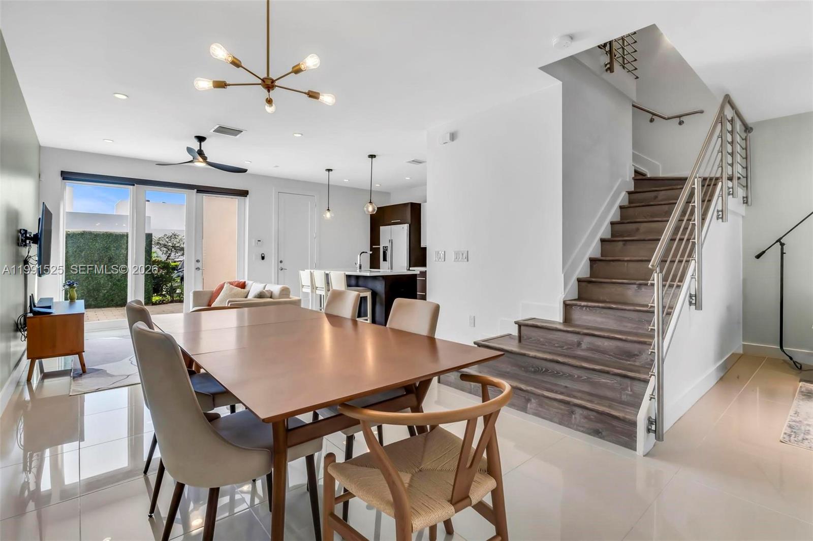 10502 NW 66th St Doral, FL 33178