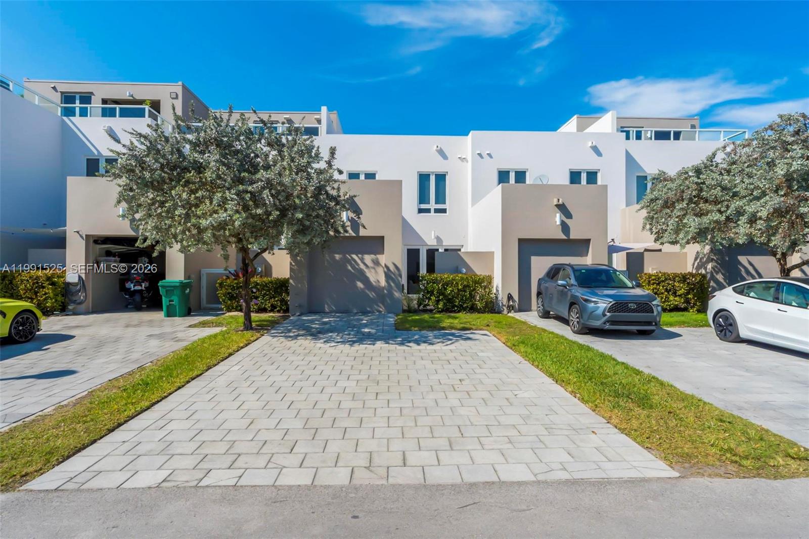 10502 NW 66th St Doral, FL 33178