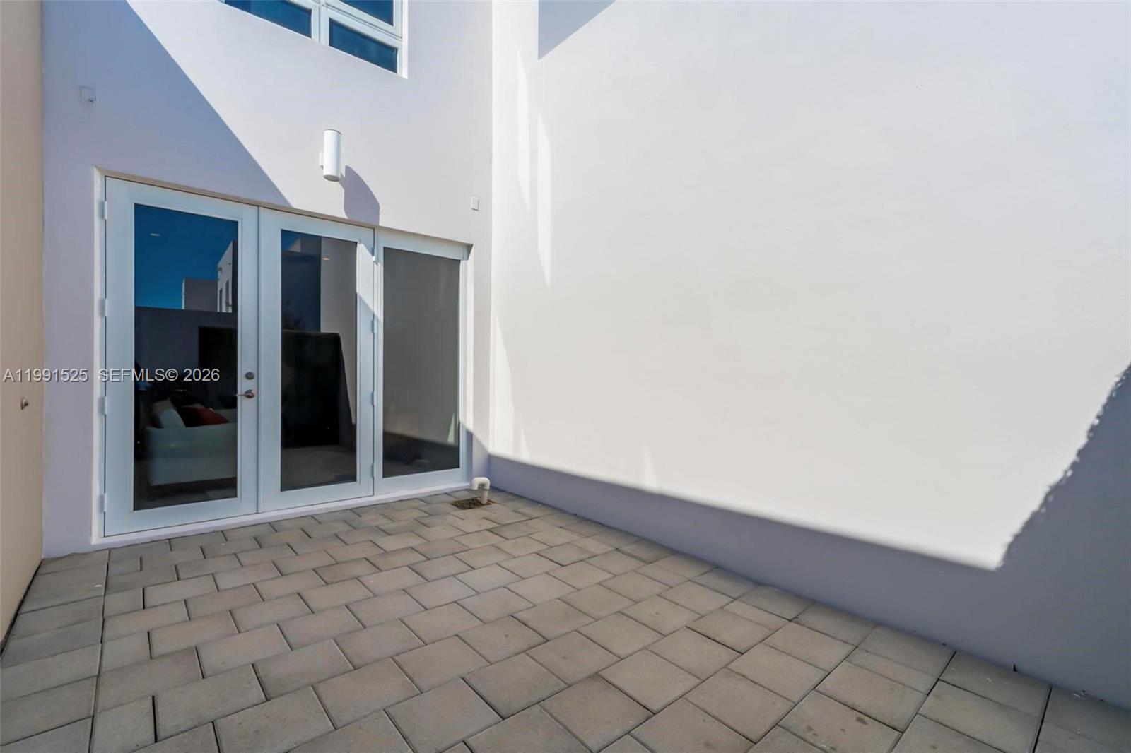 10502 NW 66th St Doral, FL 33178