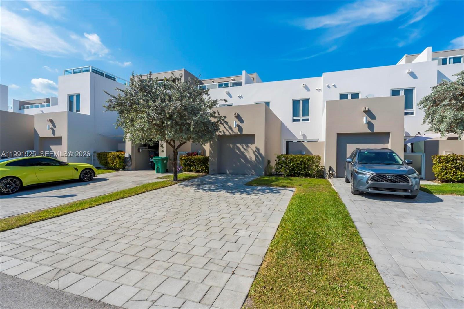 10502 NW 66th St Doral, FL 33178