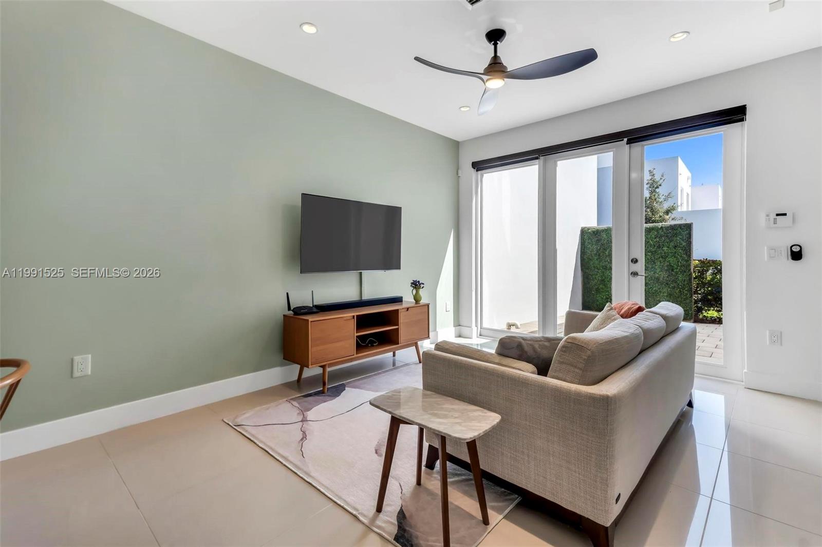 10502 NW 66th St Doral, FL 33178