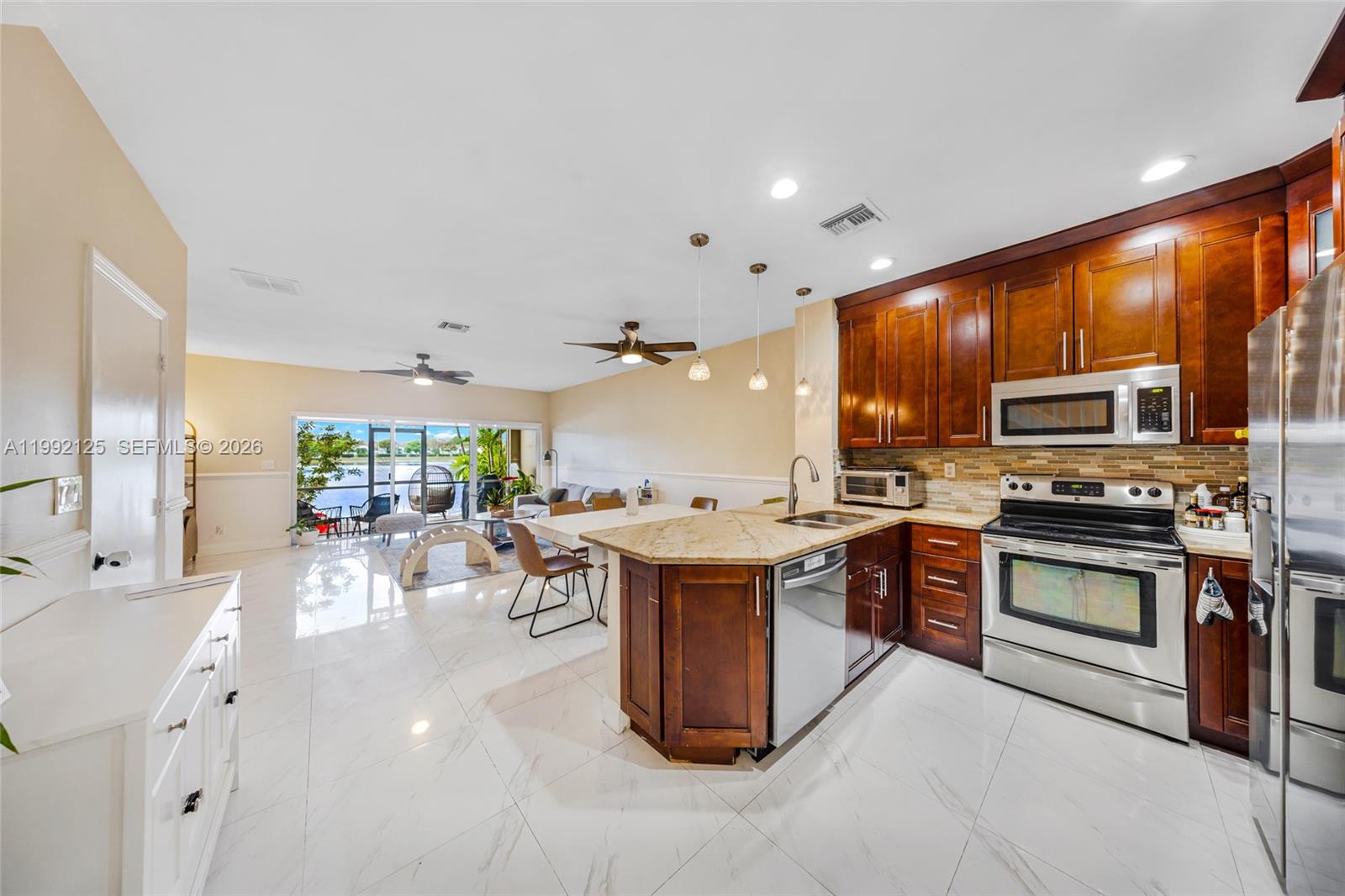 12158 SW 5th Ct Pembroke Pines, FL 33025