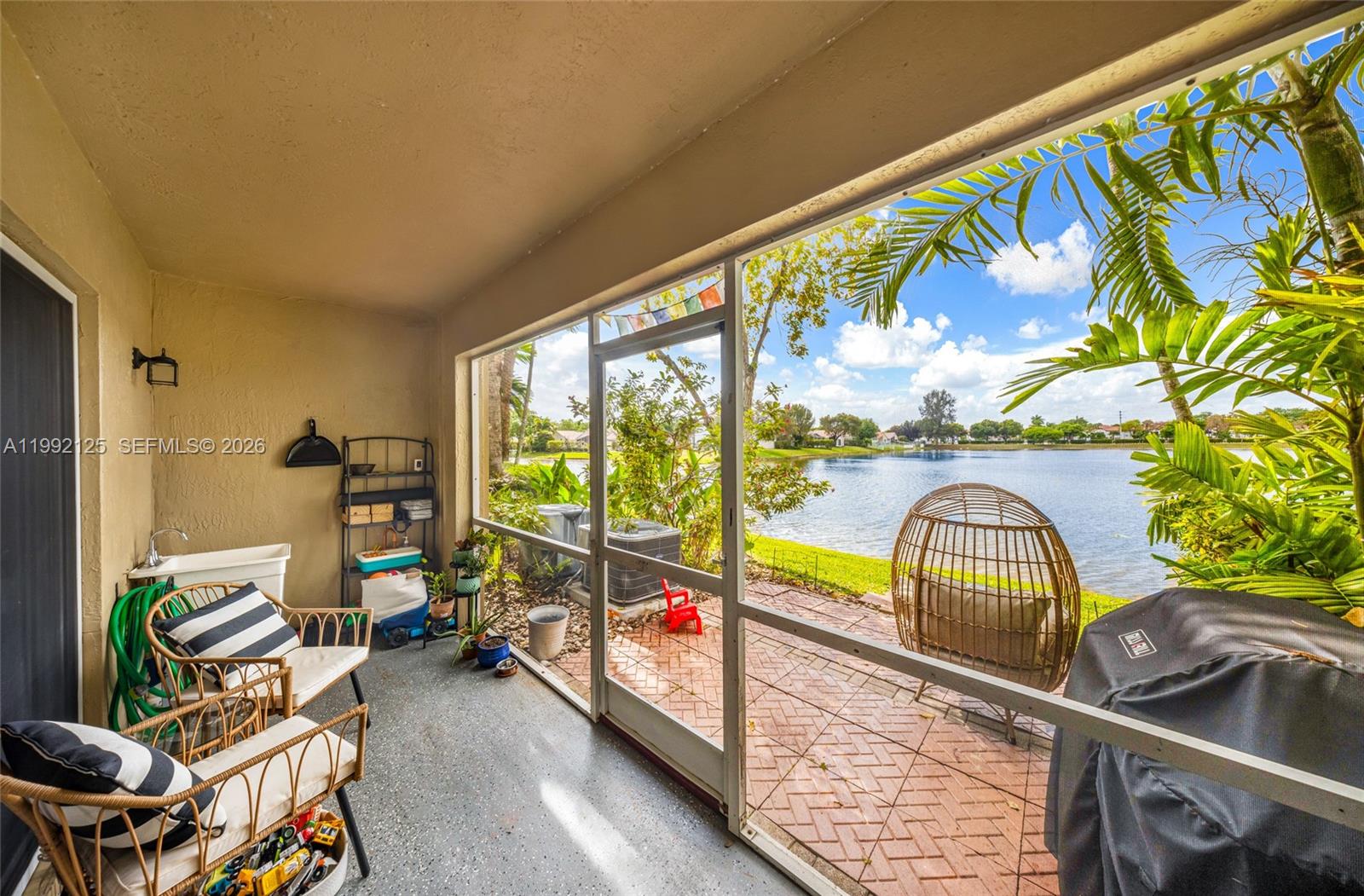 12158 SW 5th Ct Pembroke Pines, FL 33025