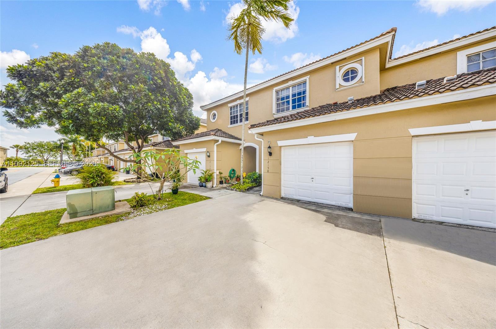 12158 SW 5th Ct Pembroke Pines, FL 33025