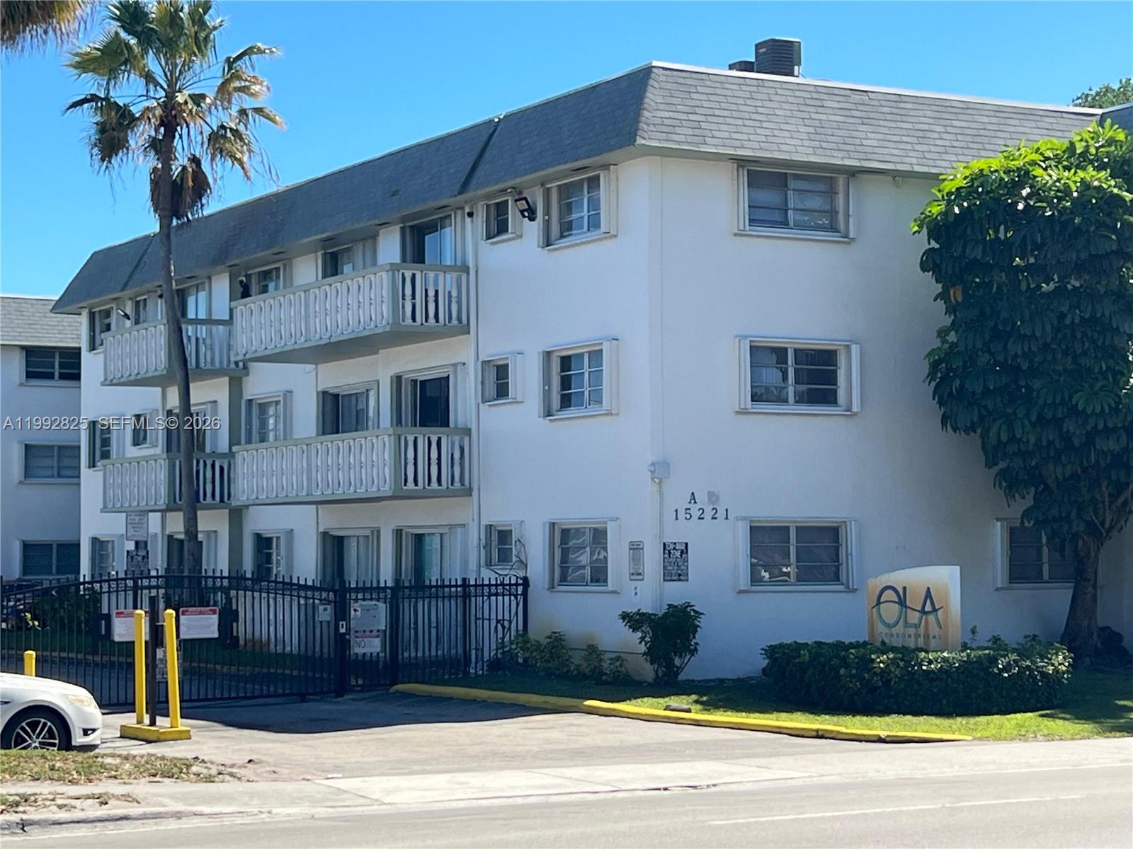 15205 NE 6th Ave #D301