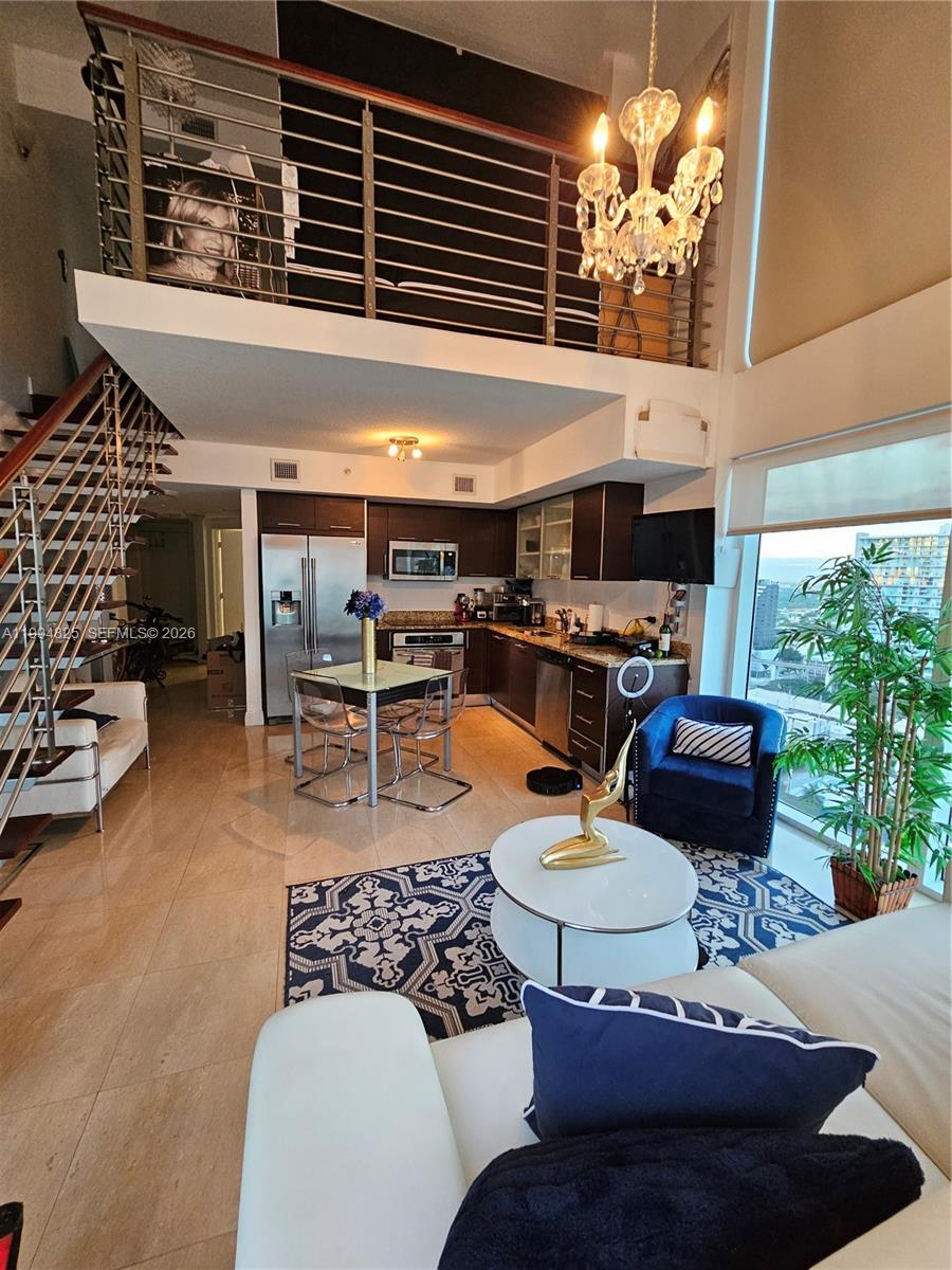 image Brickell on the River South13