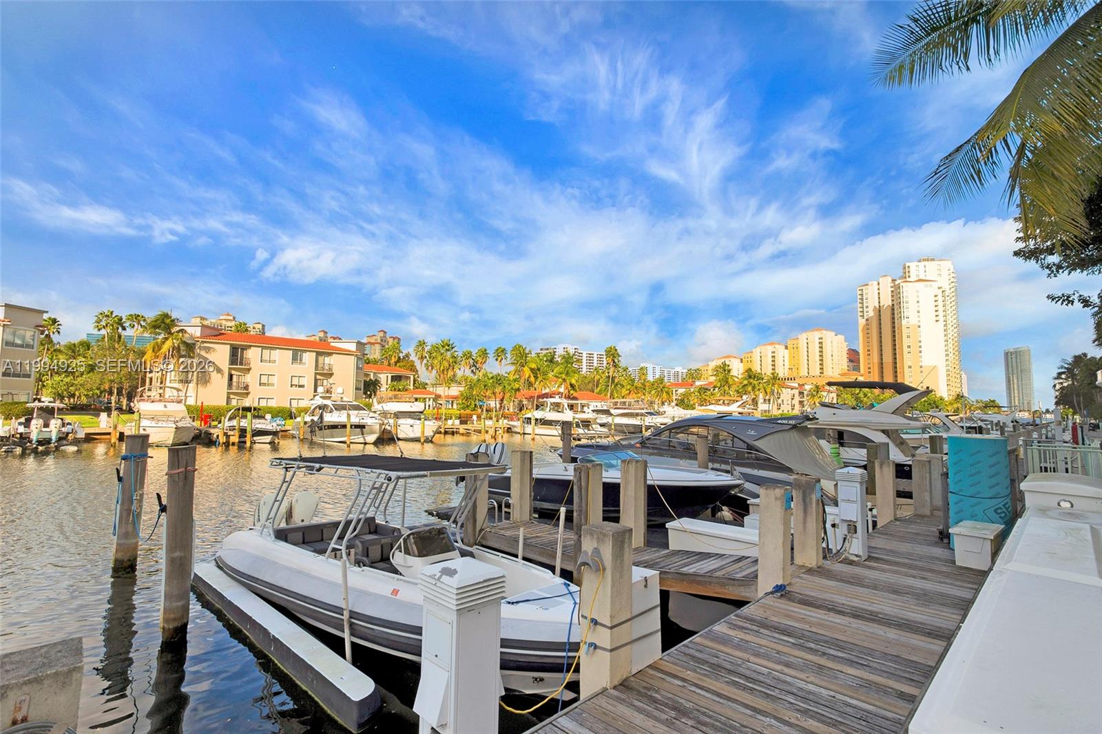image Uptown Marina Lofts31