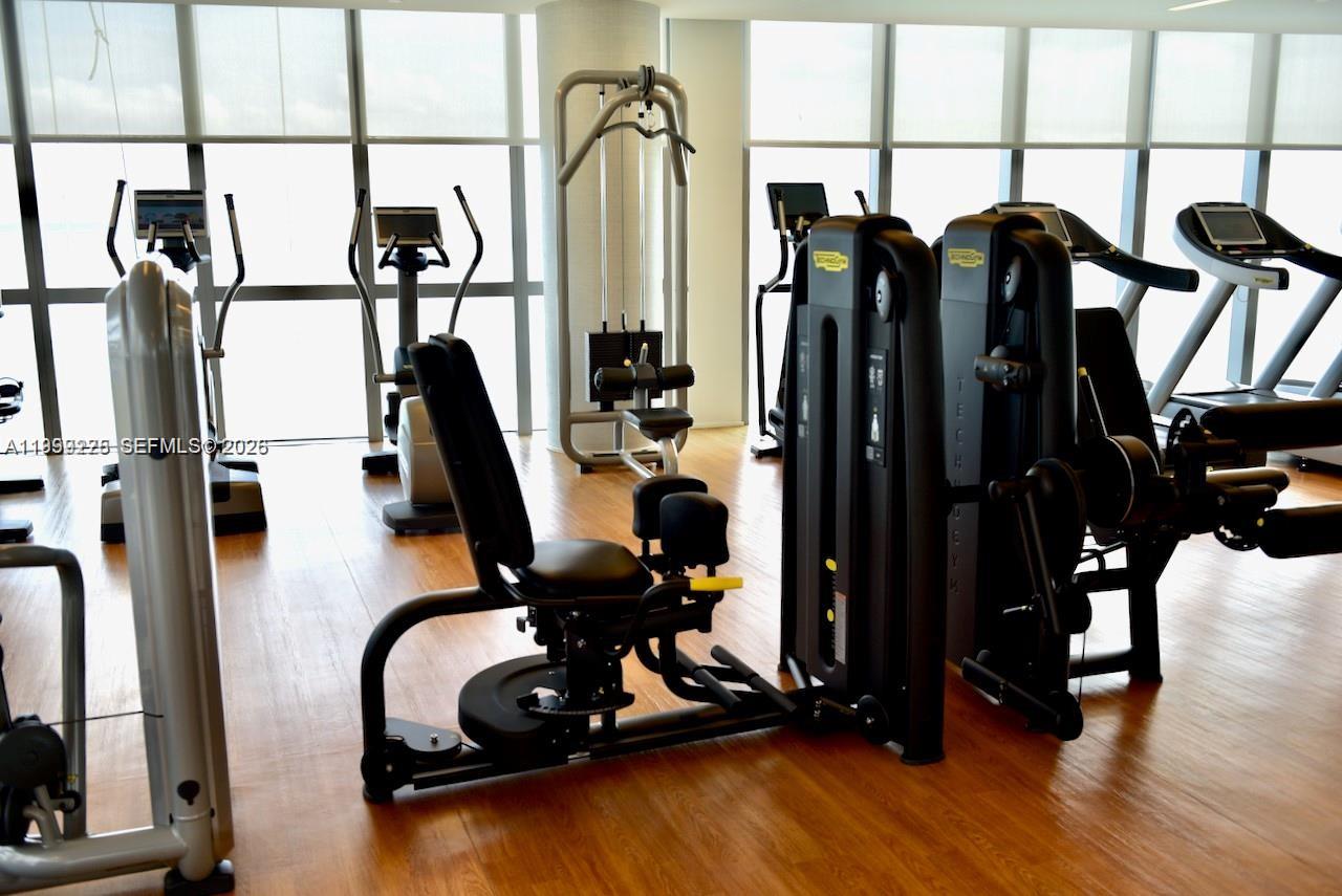 17475 Collins Ave #2802 Sunny Isles Beach, FL 33160