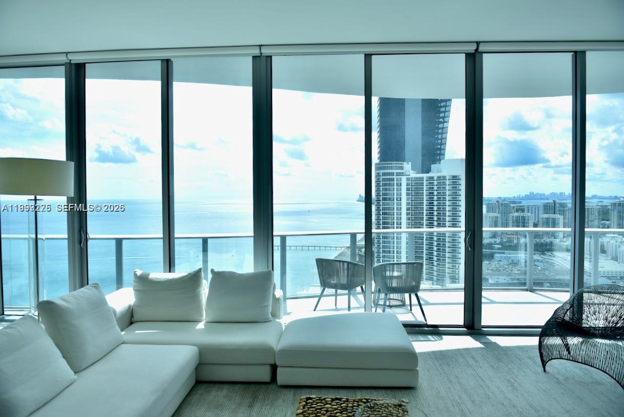 17475 Collins Ave #2802 Sunny Isles Beach, FL 33160