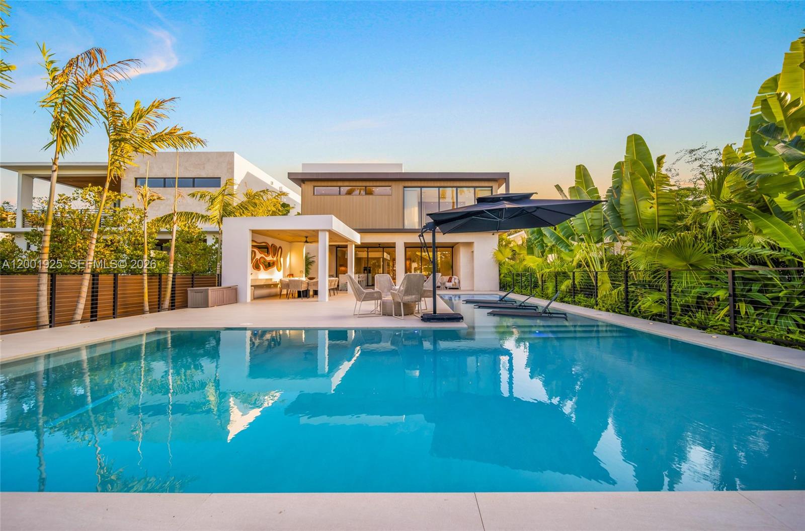 707 NE 77th St #n/a Miami, FL 33138