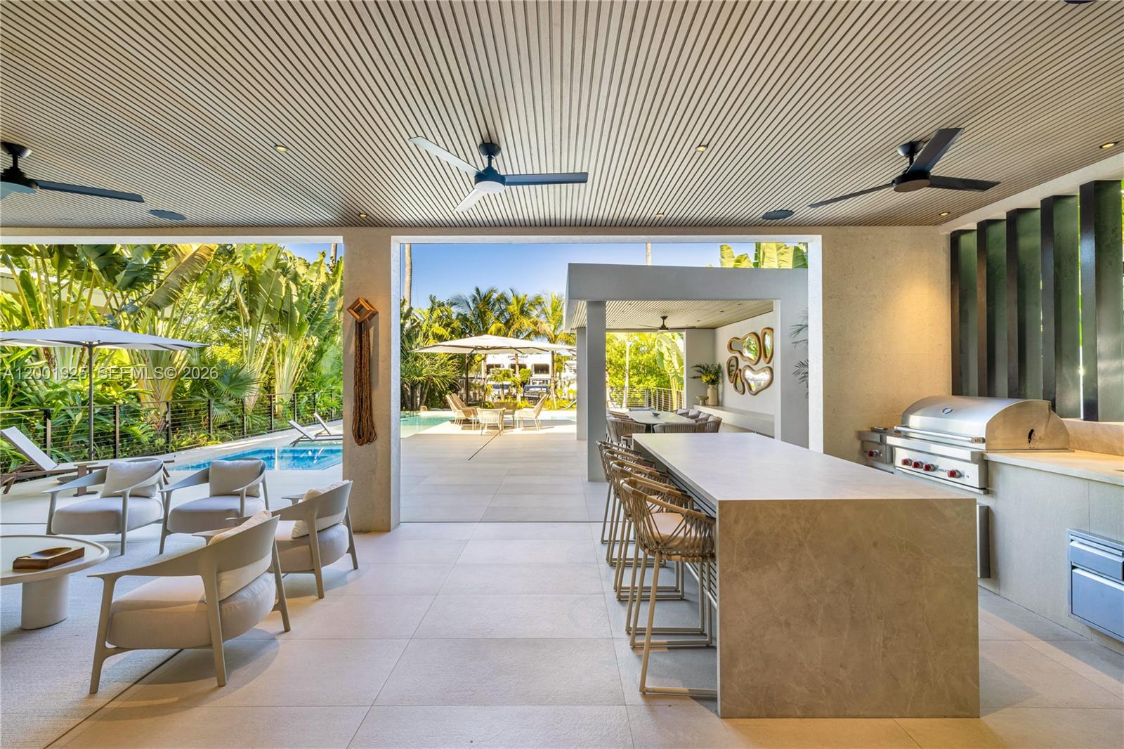 707 NE 77th St #n/a Miami, FL 33138