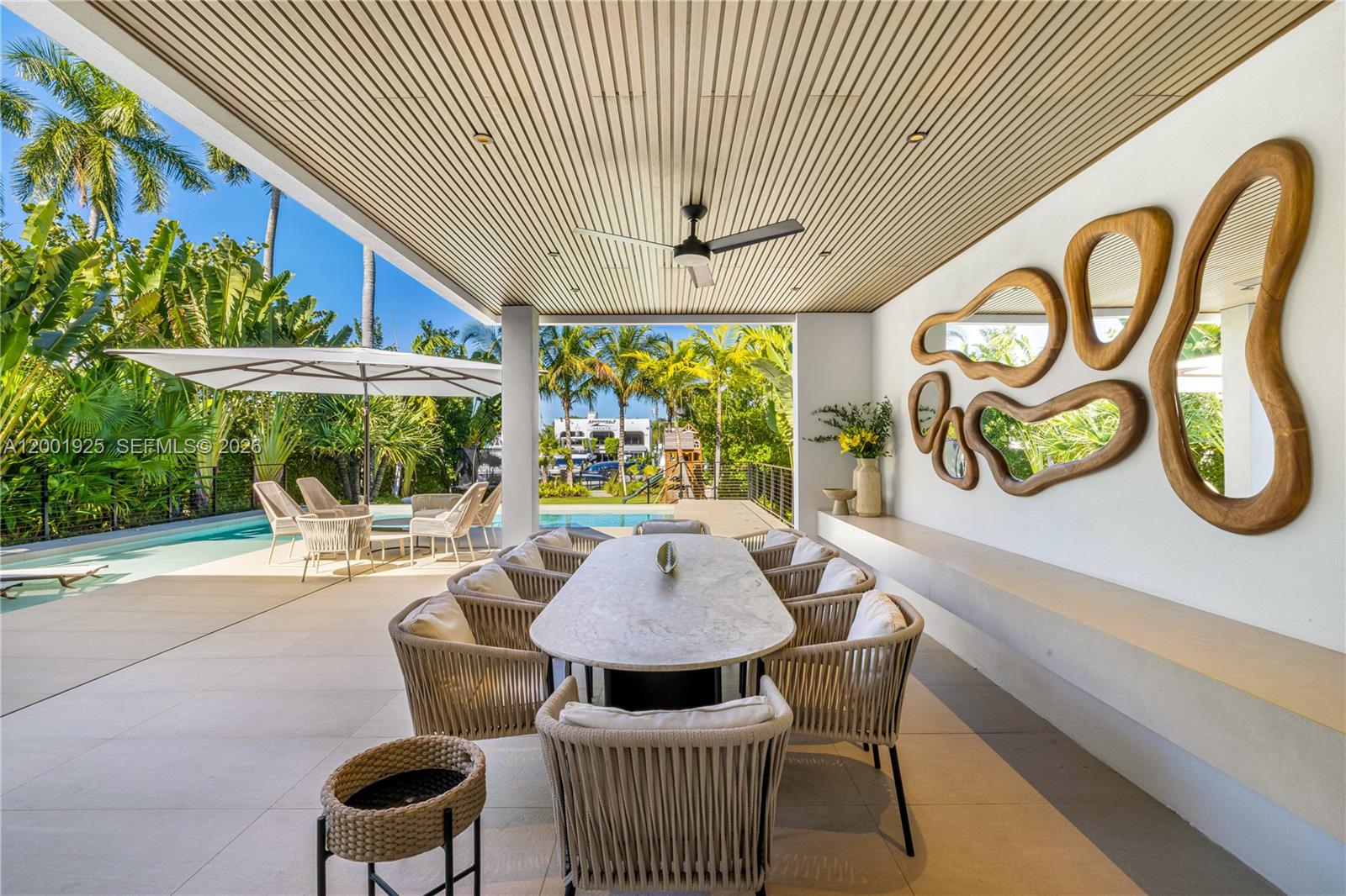 707 NE 77th St #n/a Miami, FL 33138