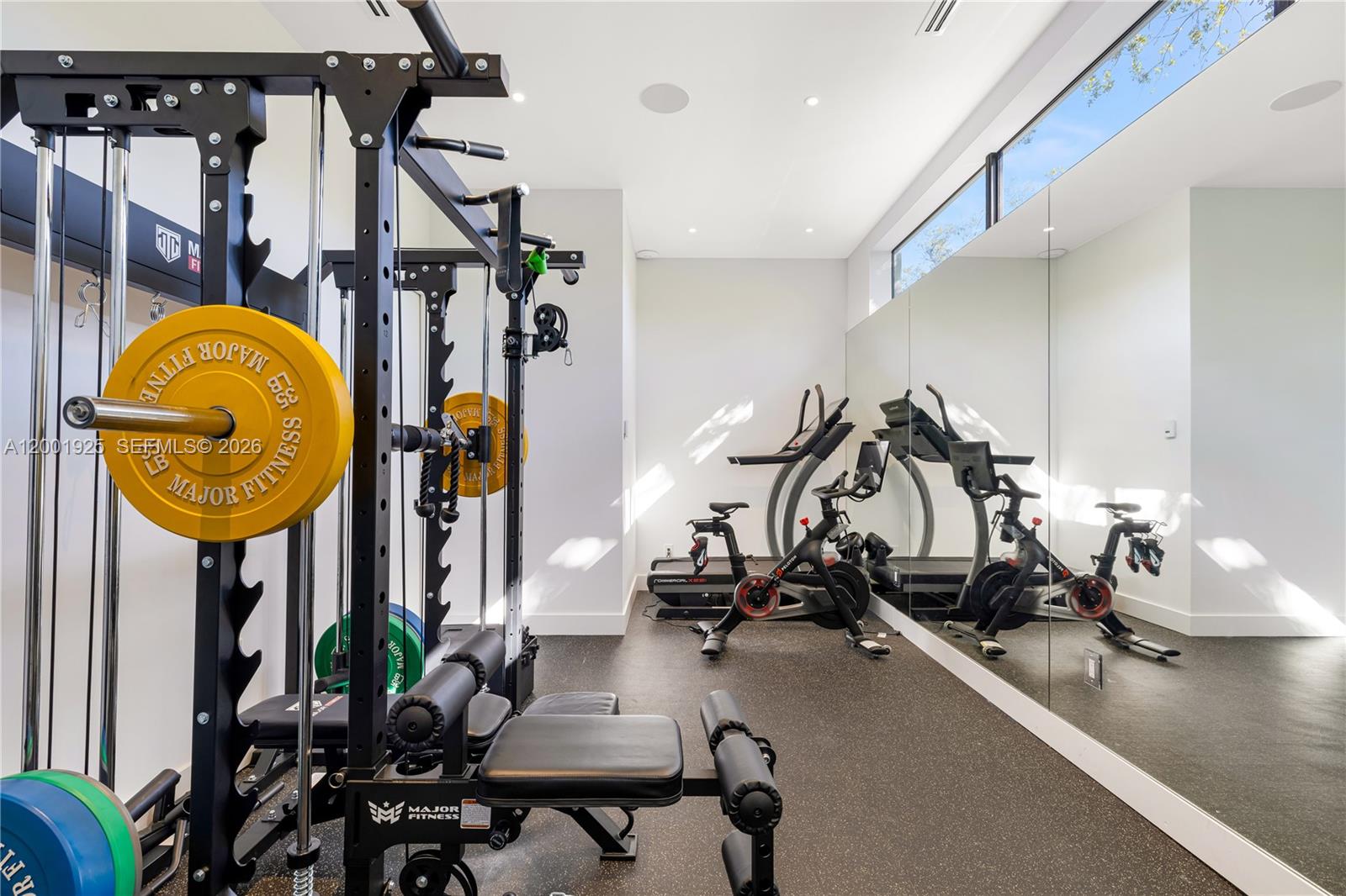 707 NE 77th St #n/a Miami, FL 33138