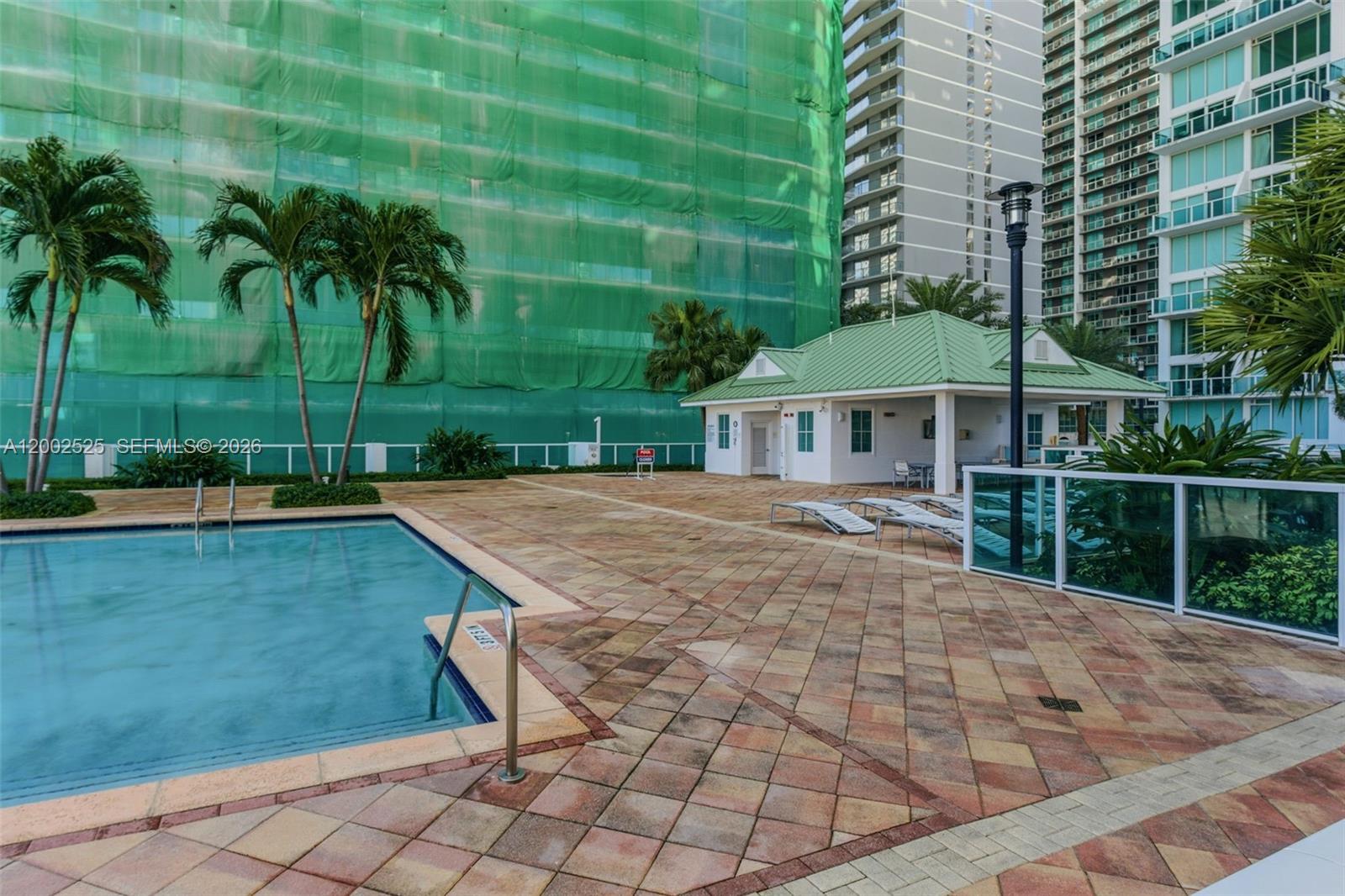 image Brickell on the River North34