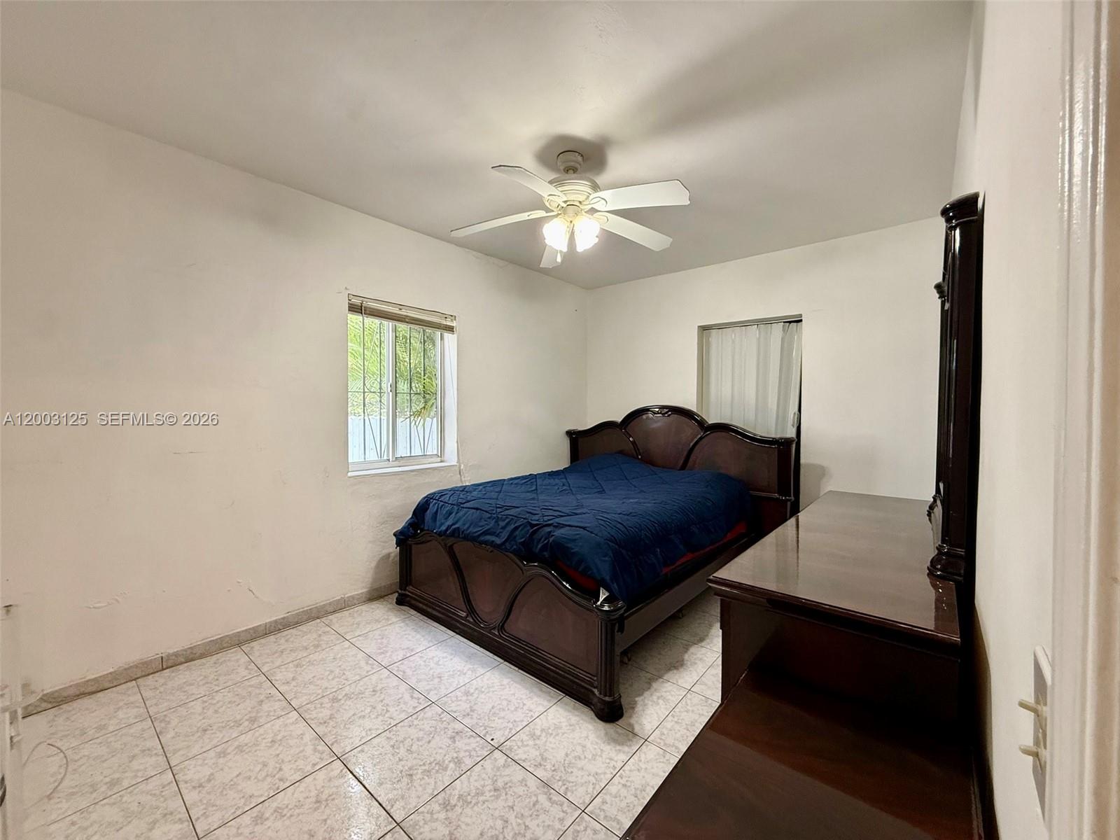 3000 NW 5th St Miami, FL 33125
