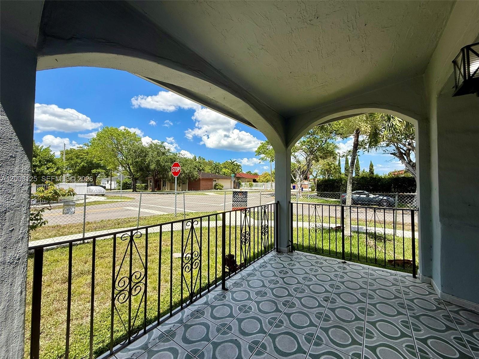 3000 NW 5th St Miami, FL 33125