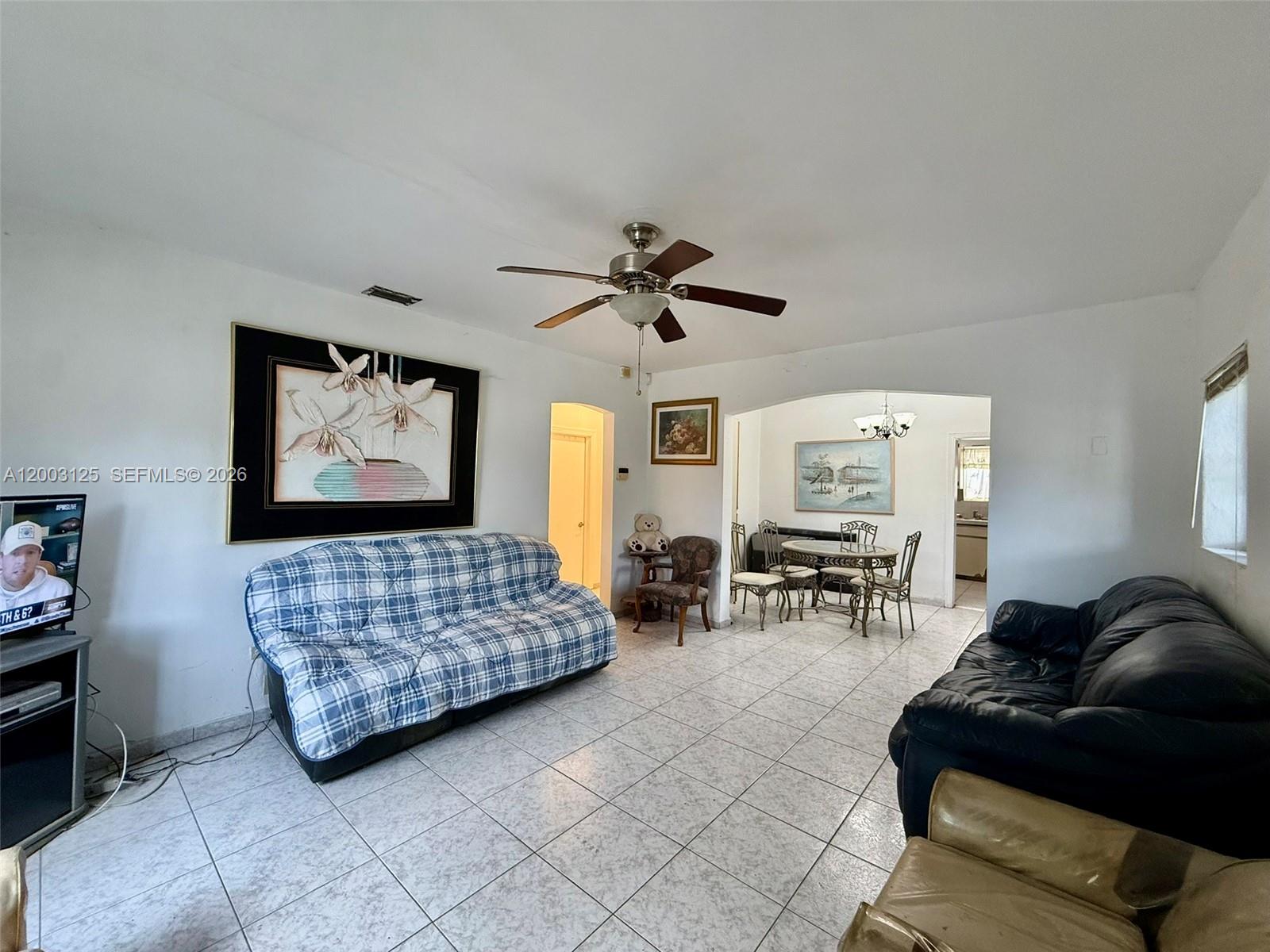3000 NW 5th St Miami, FL 33125