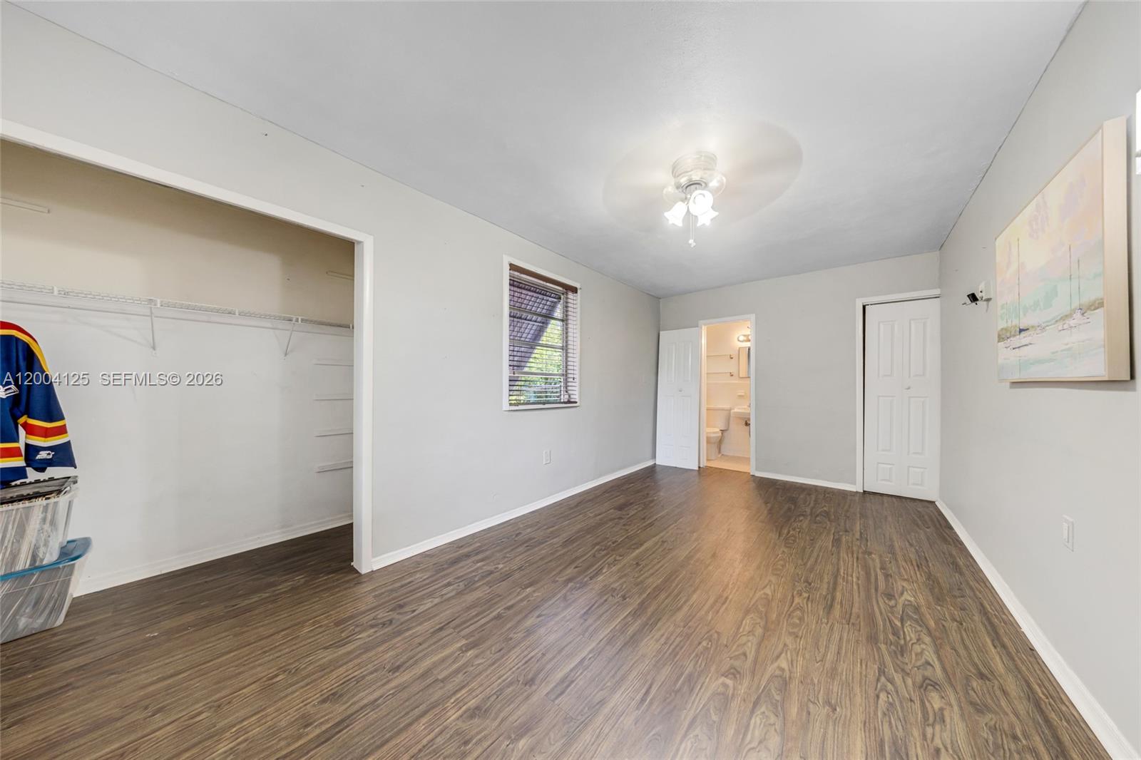 1061 Wren Ave Miami Springs, FL 33166