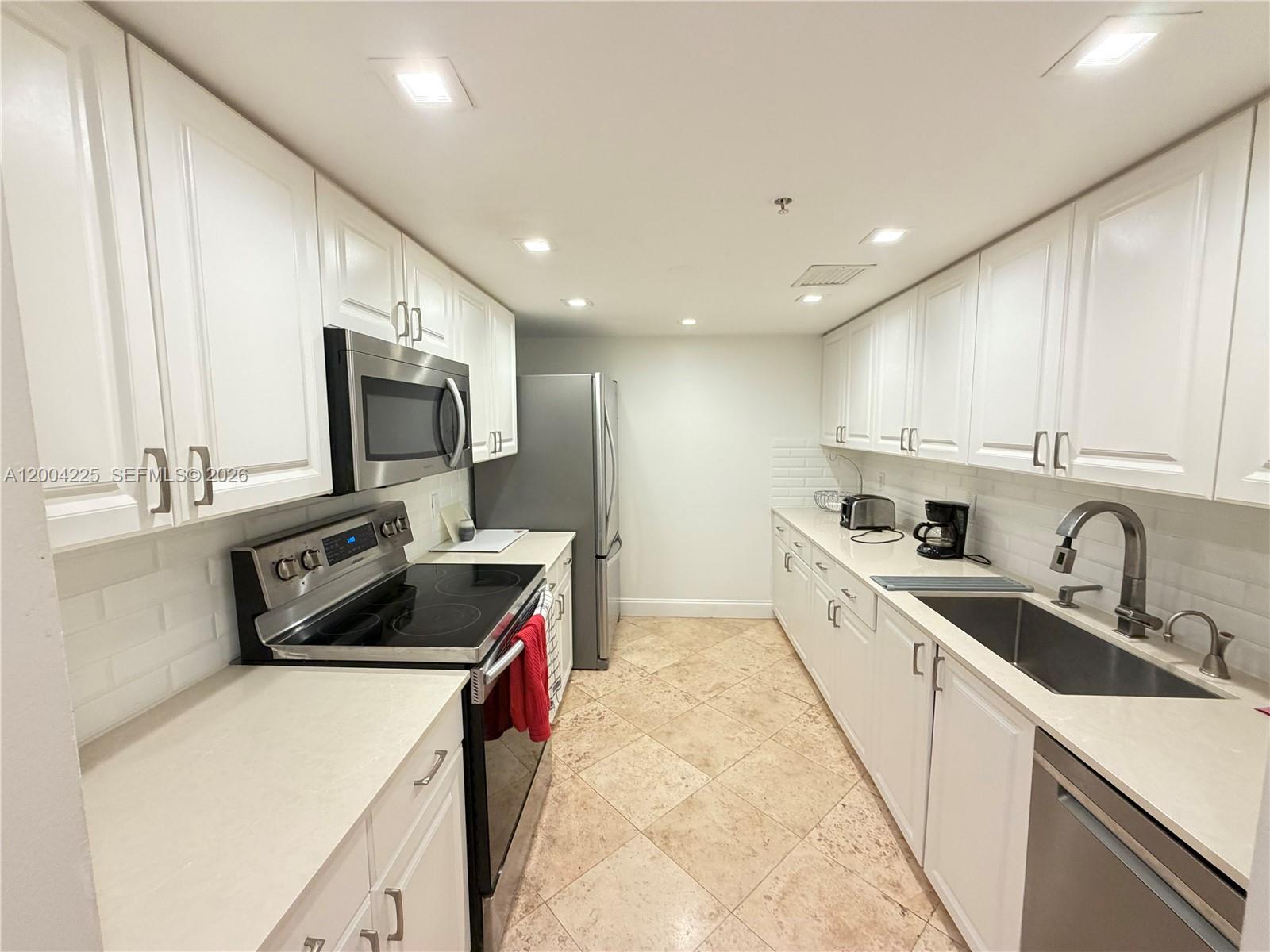 90 Alton Rd #301 Miami Beach, FL 33139