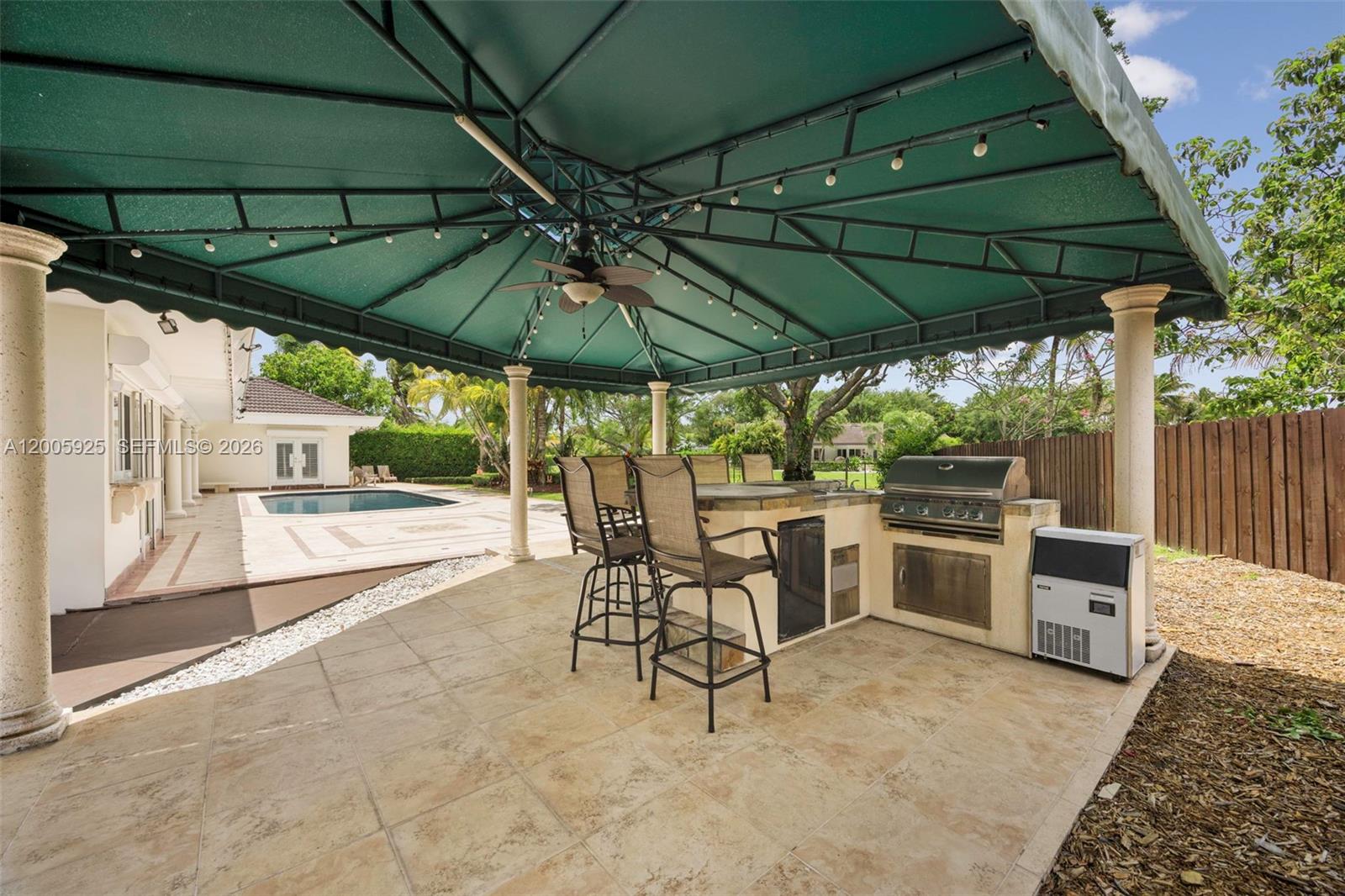 8841 SW 103rd St Miami, FL 33176