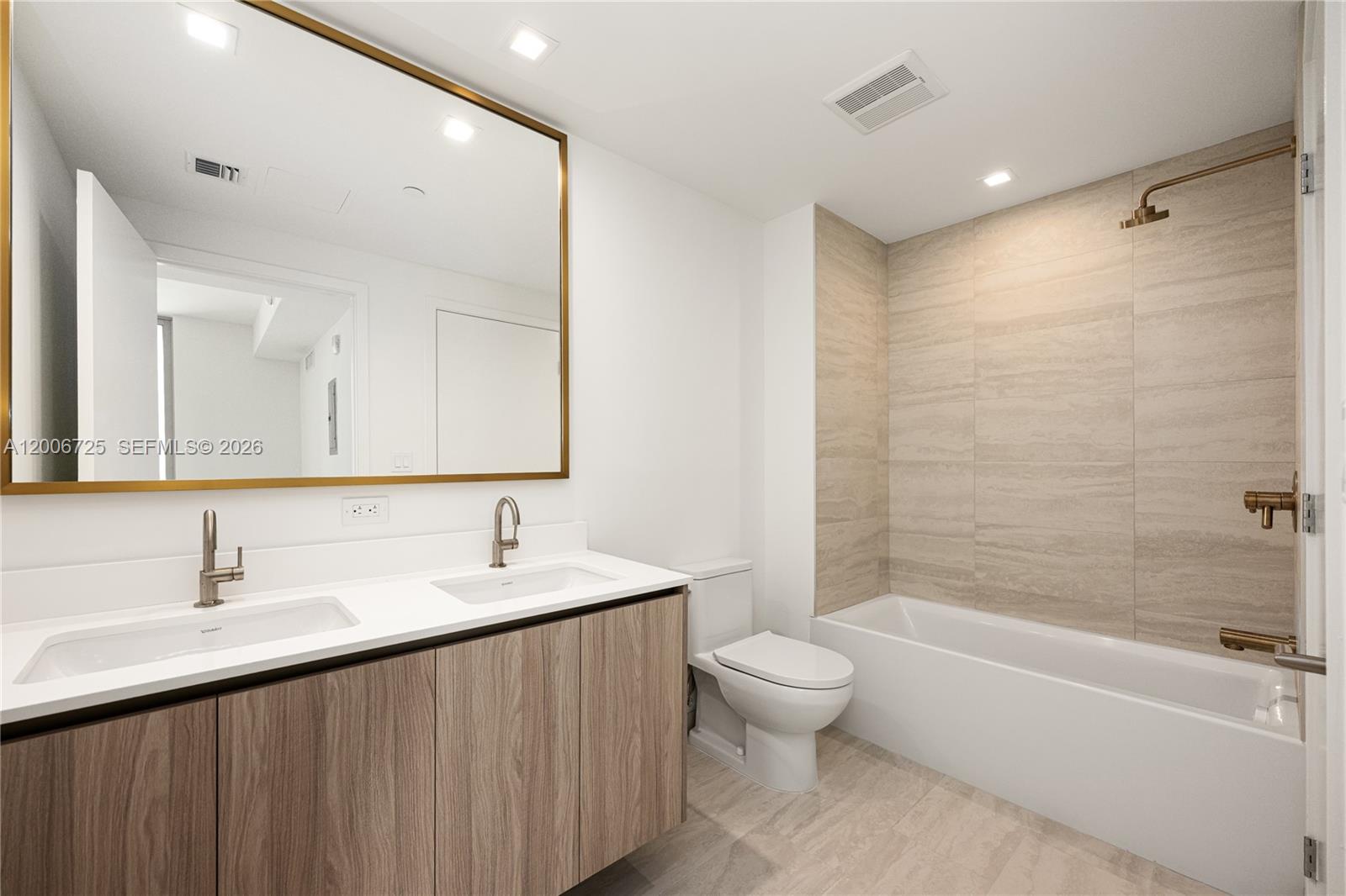 image Viceroy Brickell Residences39