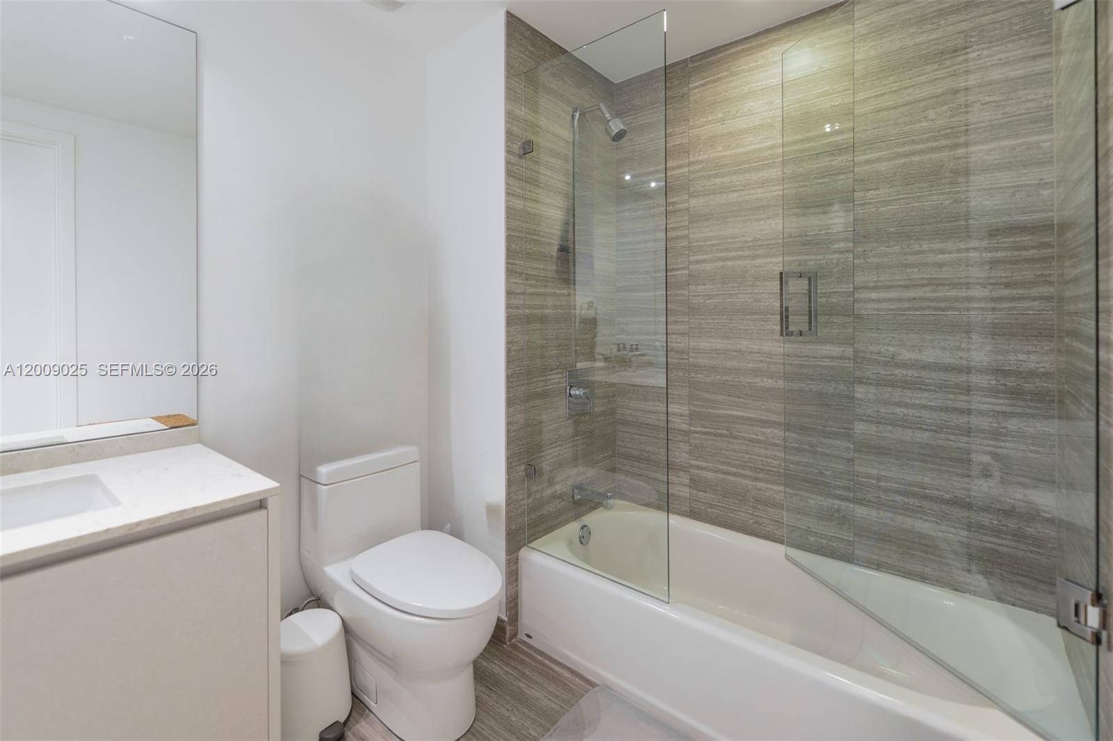 image 1010 Brickell18