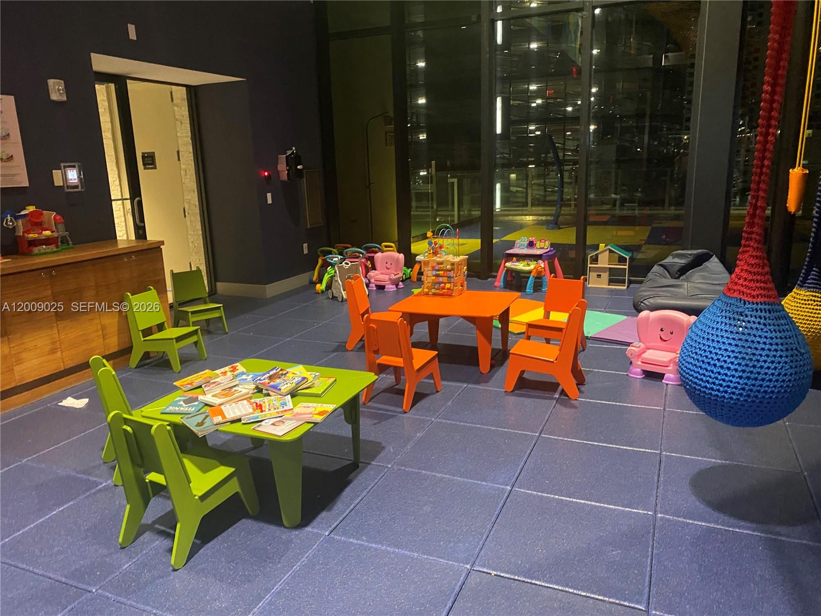 image 1010 Brickell33