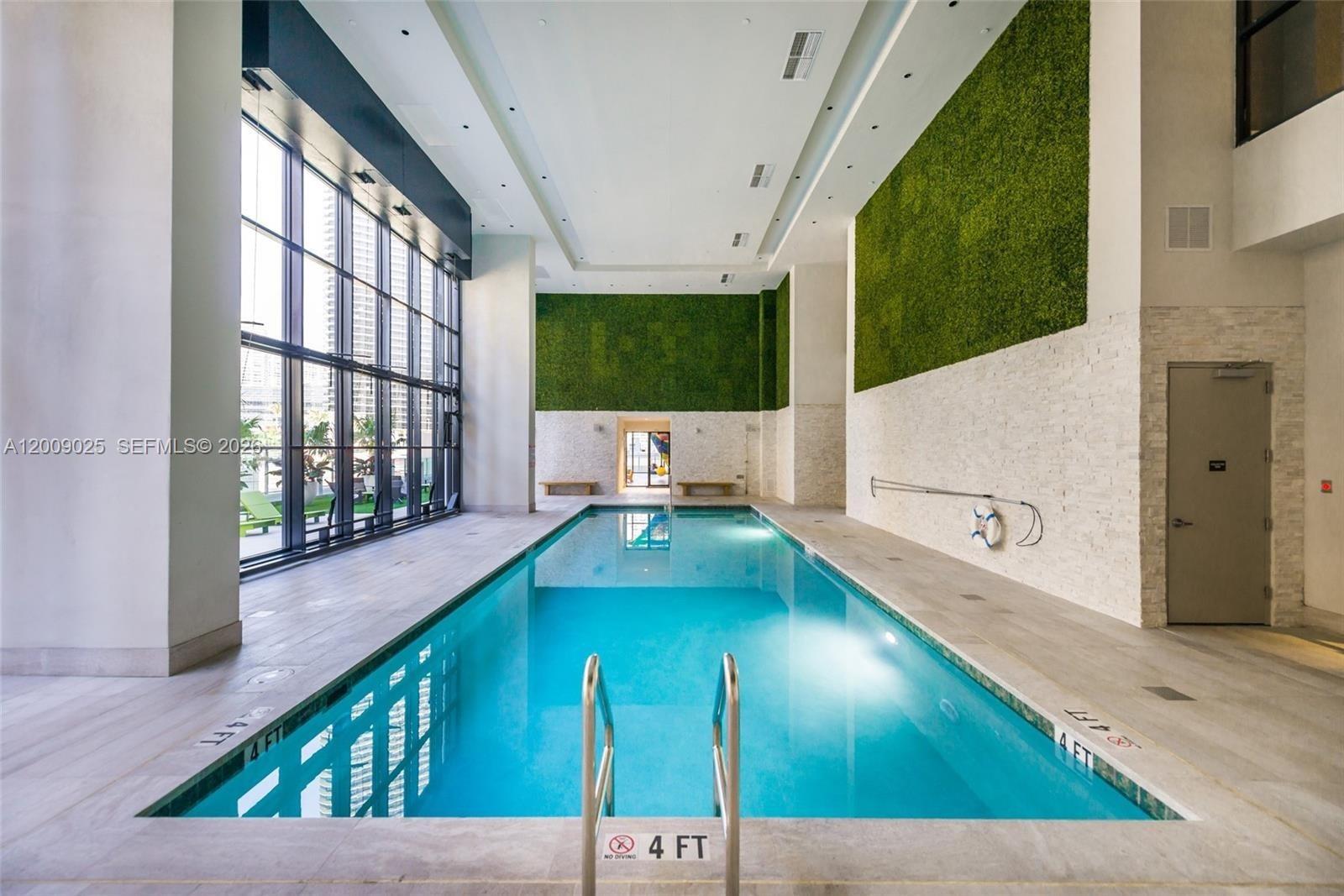 image 1010 Brickell39