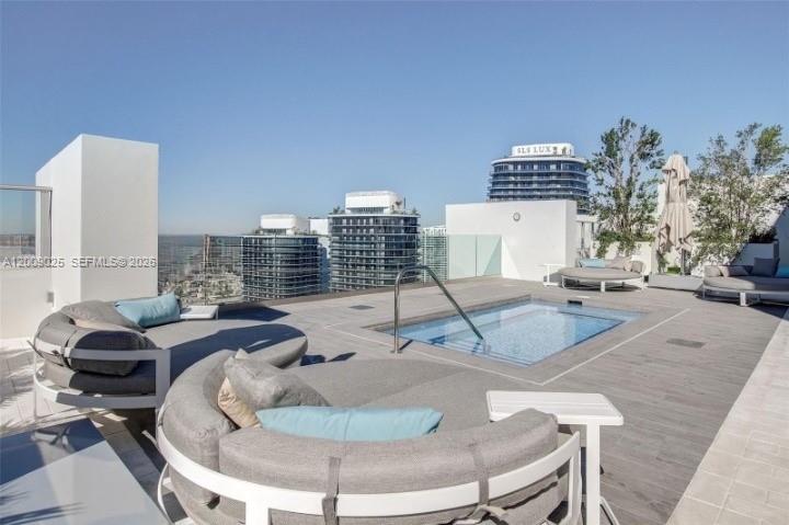image 1010 Brickell71