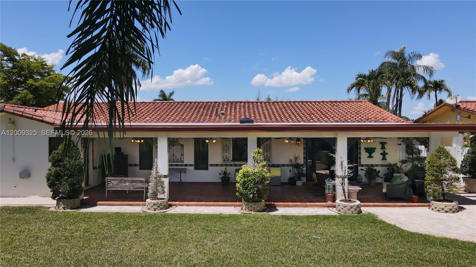 13300 SW 21st St Miami, FL 33175