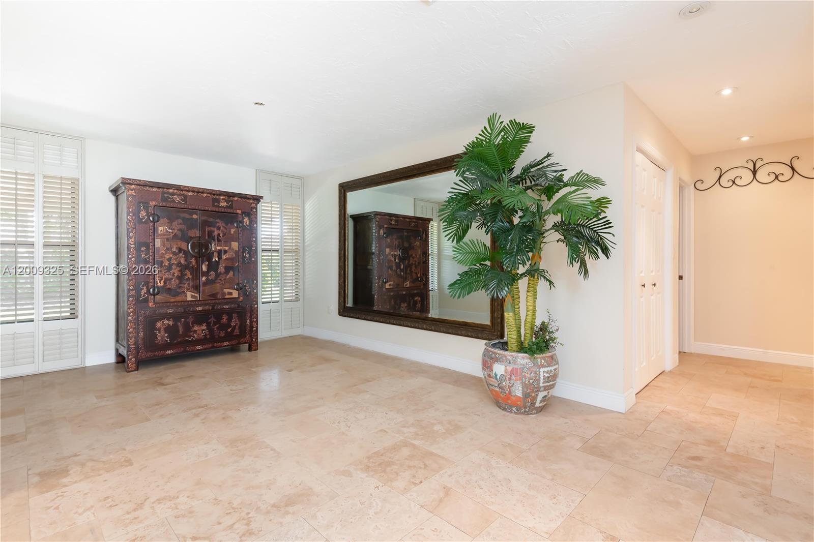 13300 SW 21st St Miami, FL 33175