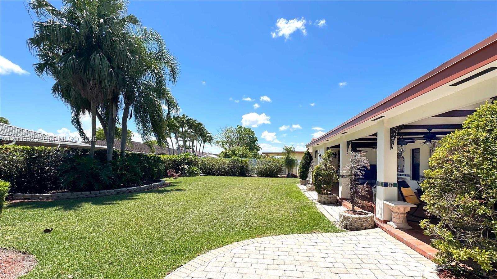 13300 SW 21st St Miami, FL 33175