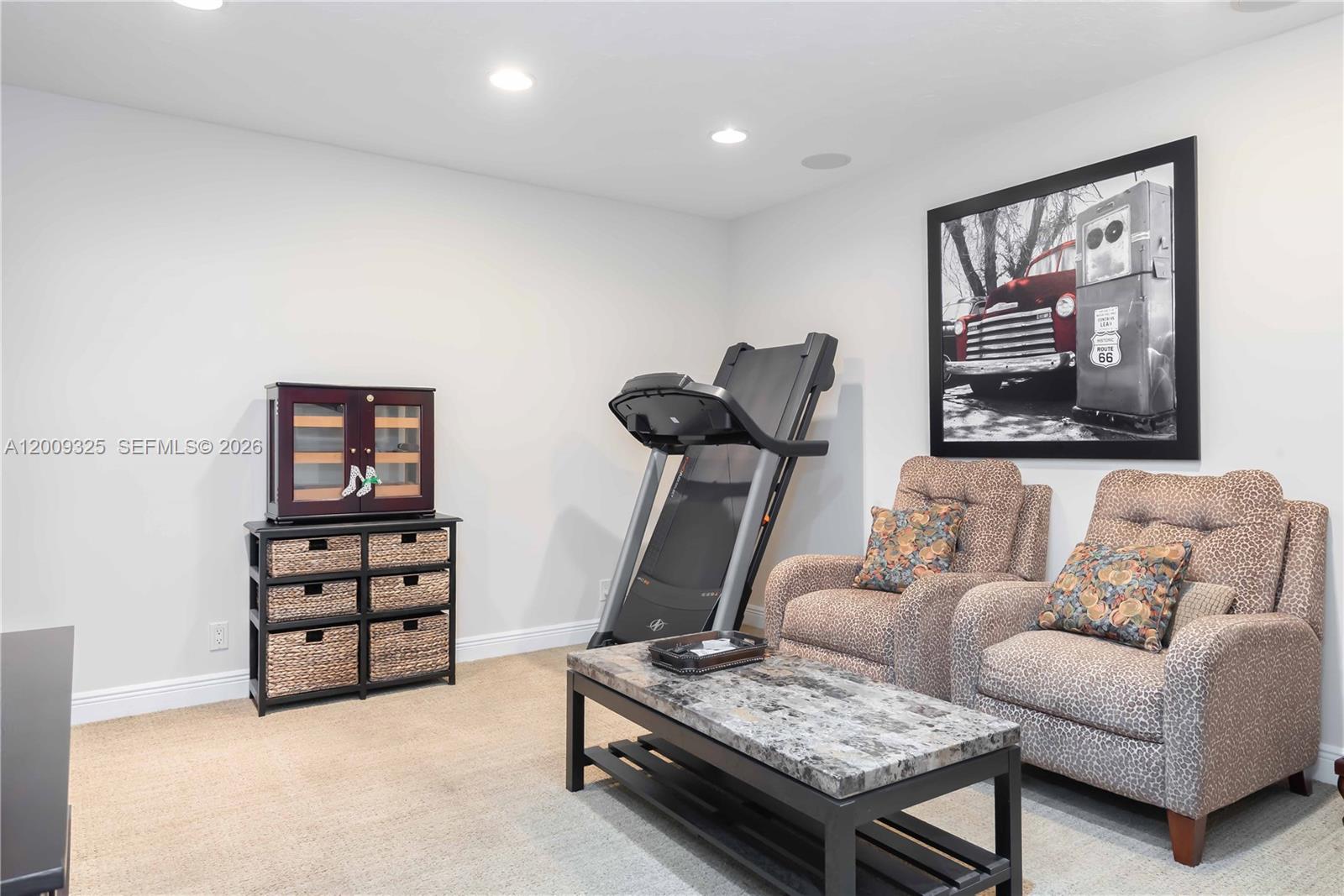 13300 SW 21st St Miami, FL 33175