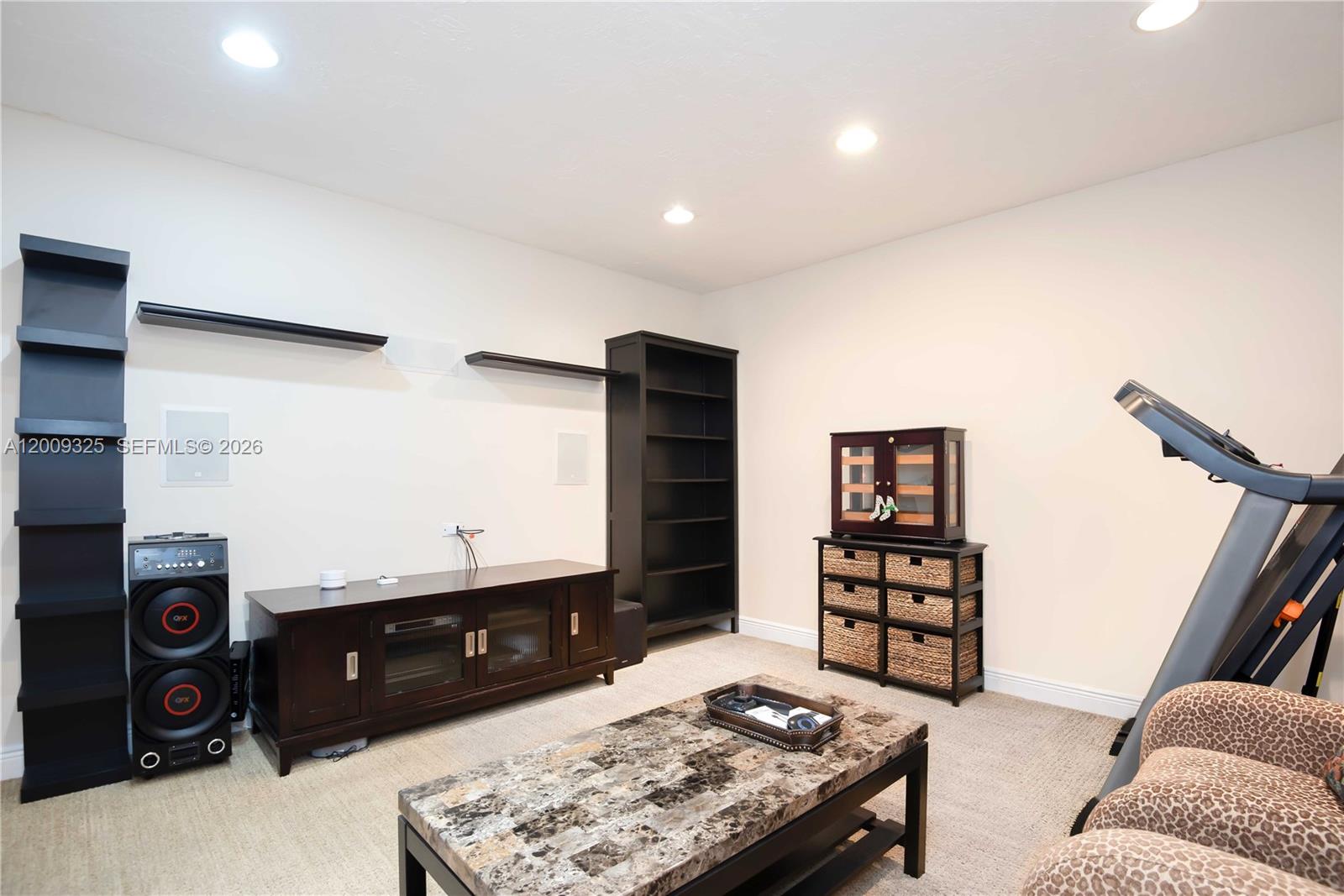 13300 SW 21st St Miami, FL 33175