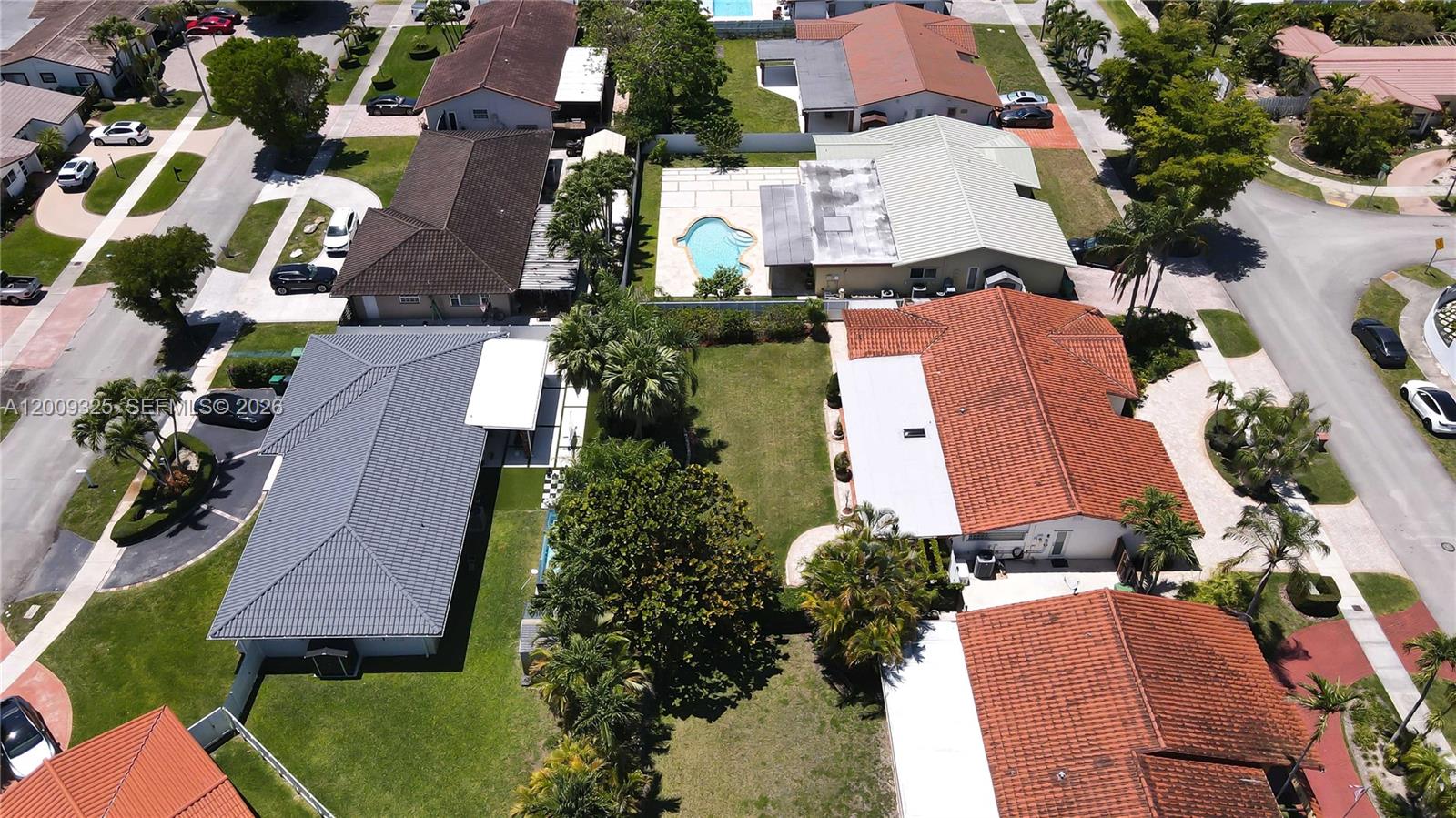 13300 SW 21st St Miami, FL 33175