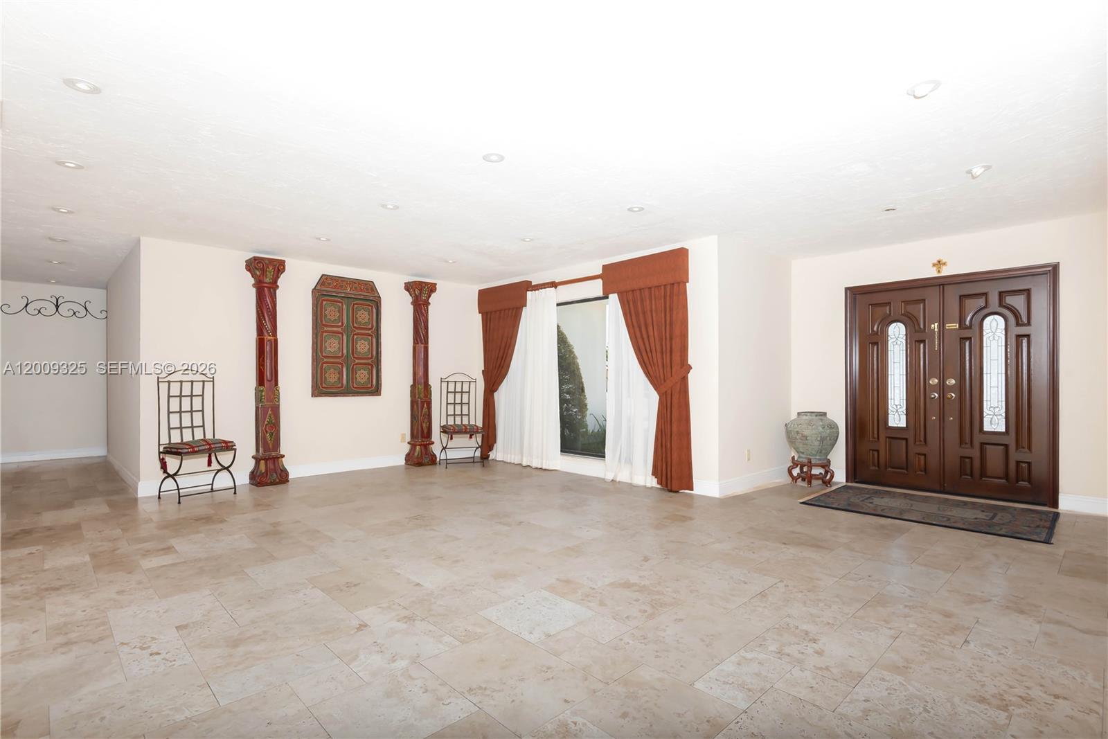 13300 SW 21st St Miami, FL 33175