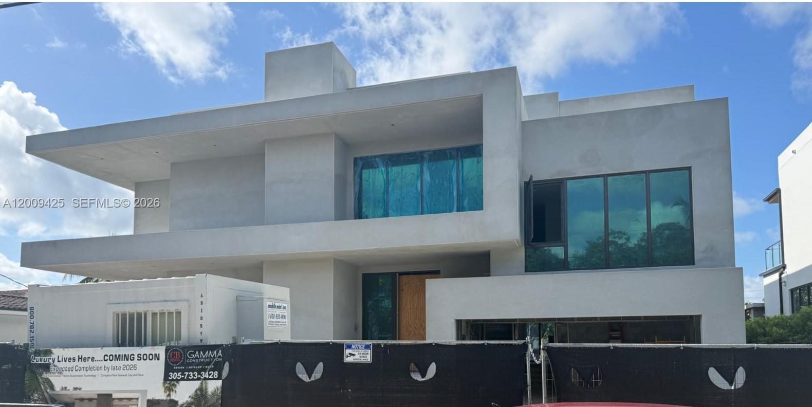 2060 S Hibiscus Dr North Miami, FL 33181