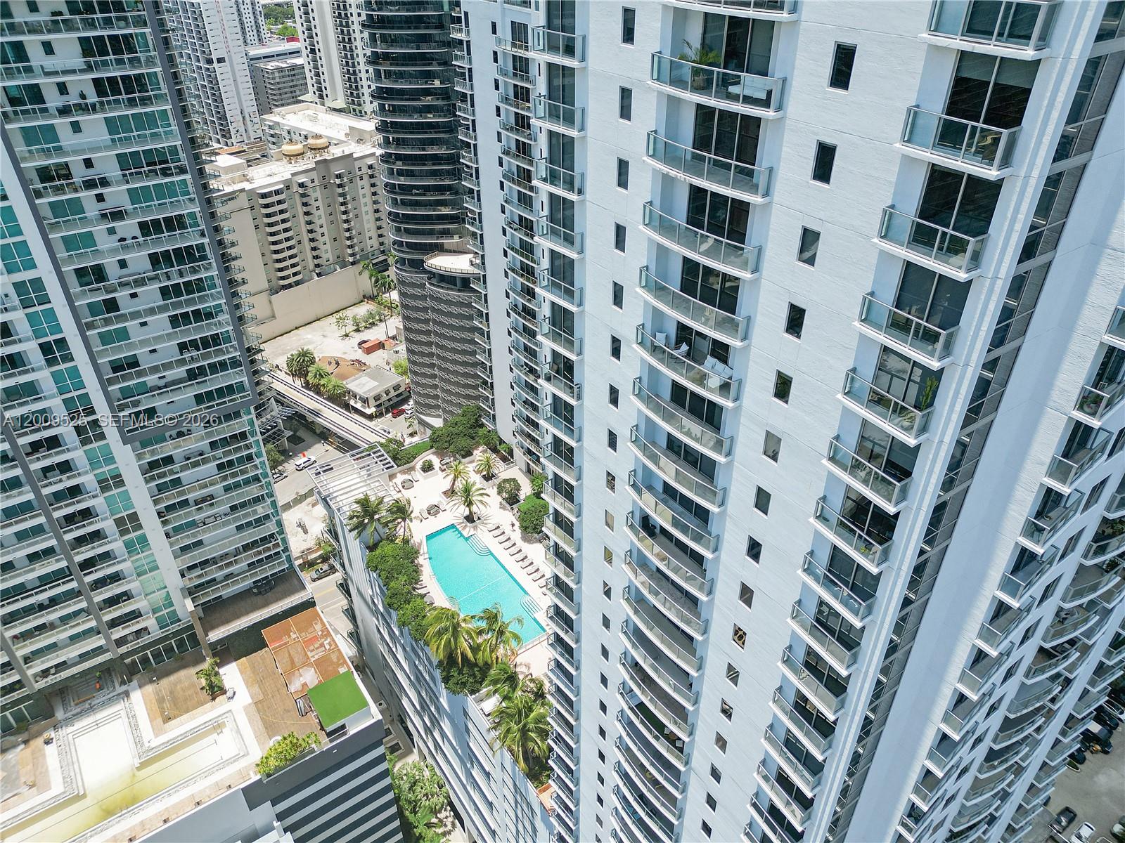 image 1060 Brickell - 106015