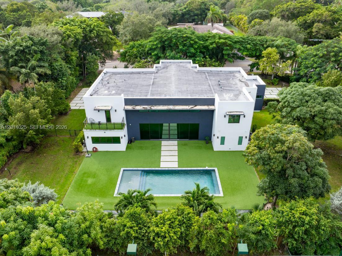 6695 SW 112th St Pinecrest, FL 33156