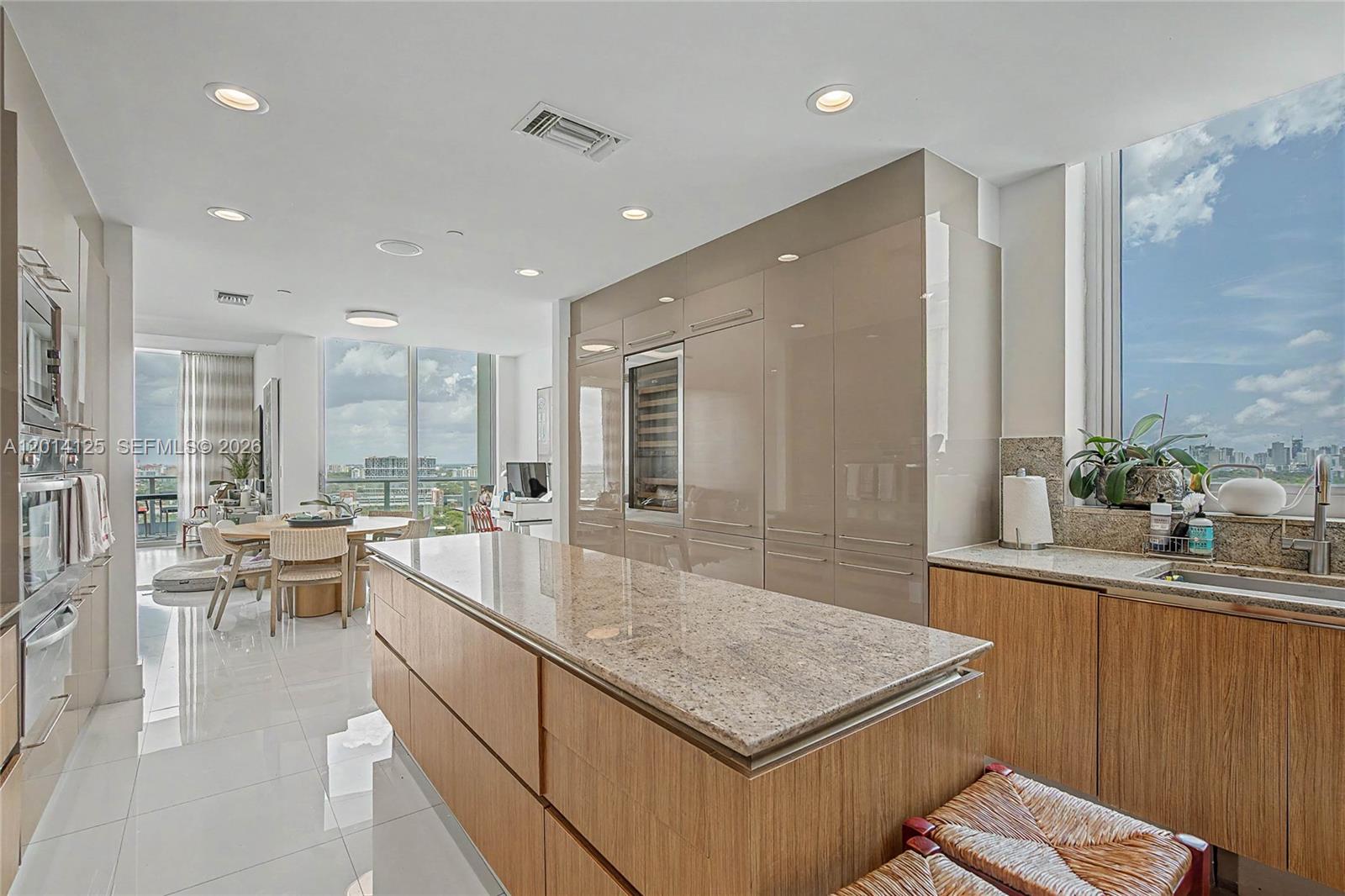 2627 S Bayshore Dr #2601 Miami, FL 33133