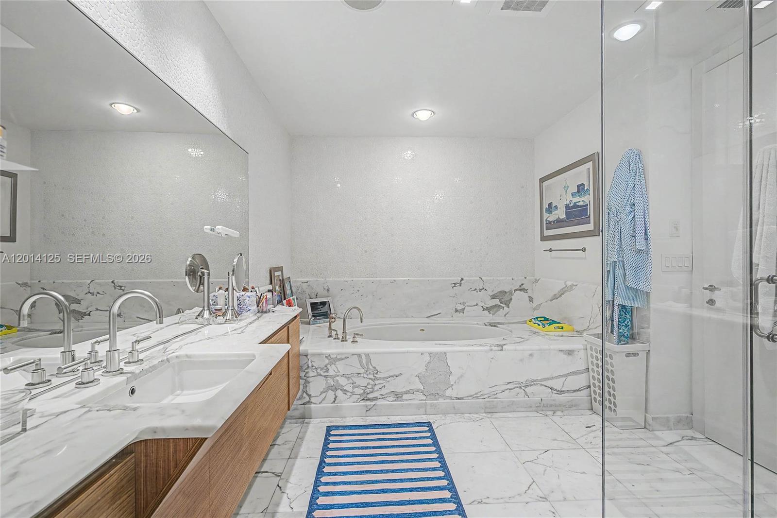 2627 S Bayshore Dr #2601 Miami, FL 33133