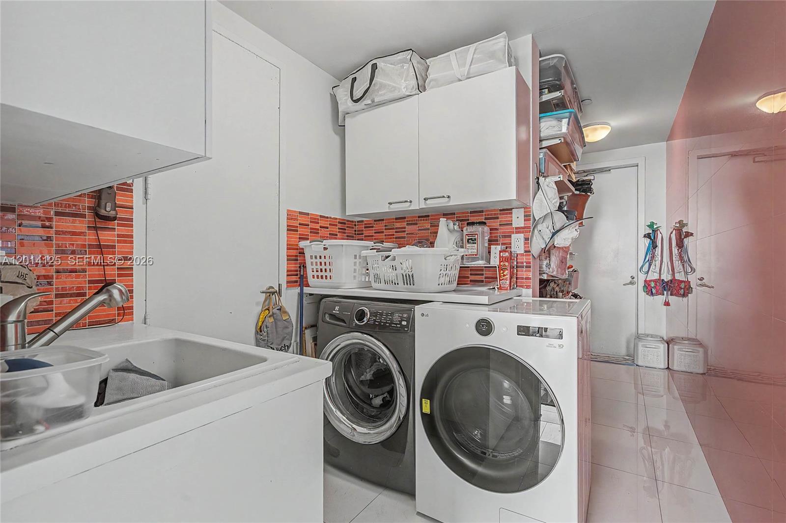 2627 S Bayshore Dr #2601 Miami, FL 33133
