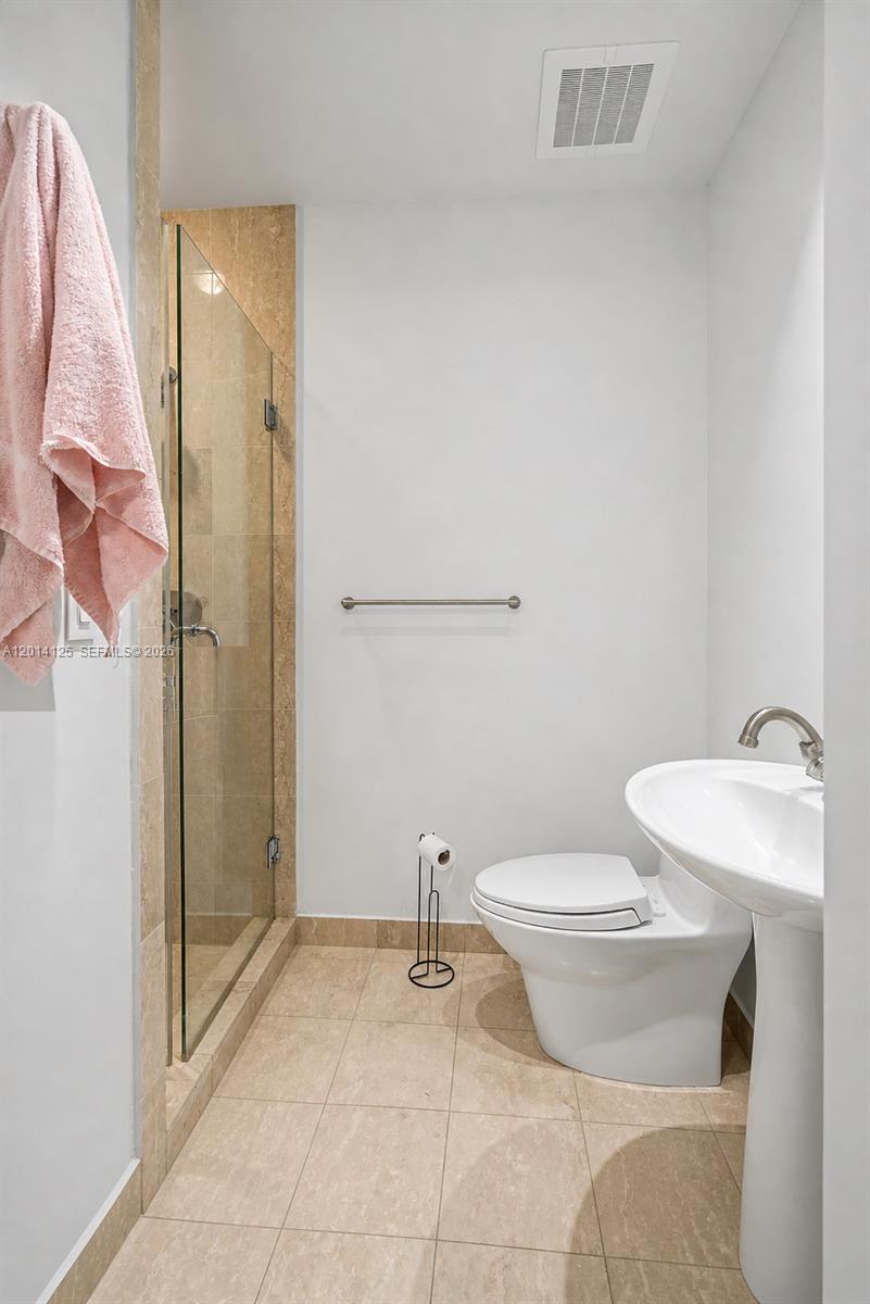 2627 S Bayshore Dr #2601 Miami, FL 33133