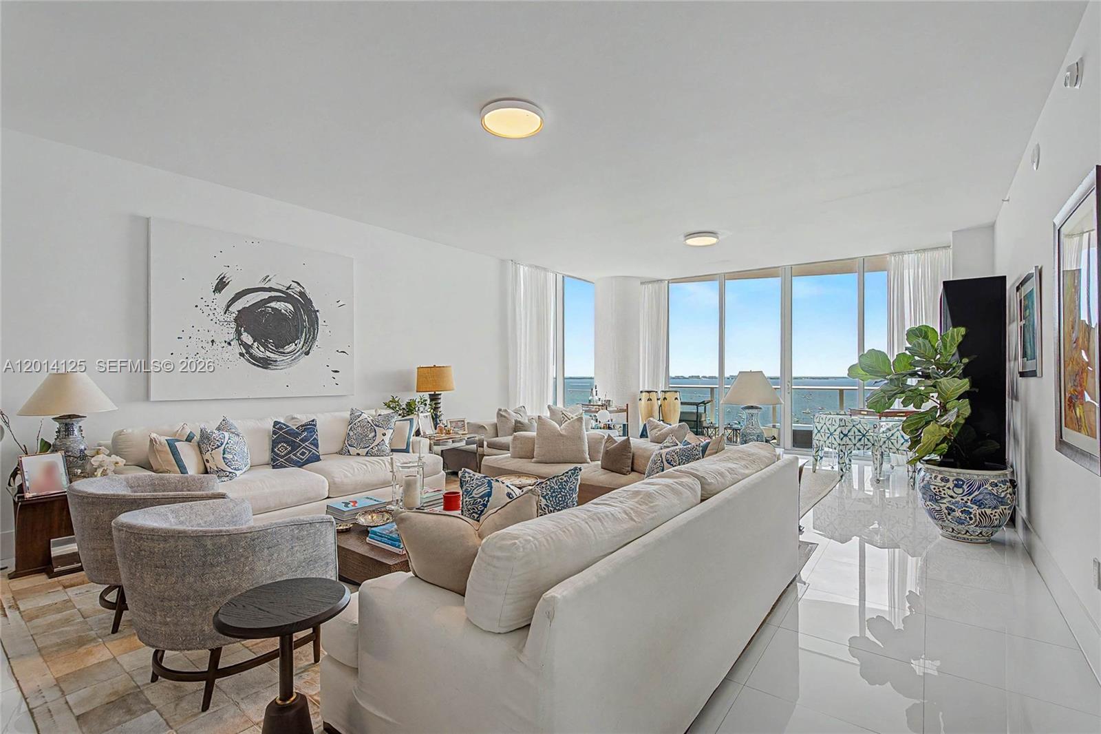 2627 S Bayshore Dr #2601 Miami, FL 33133