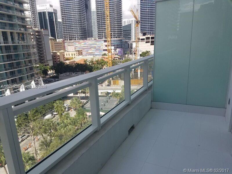 image The Bond on Brickell1