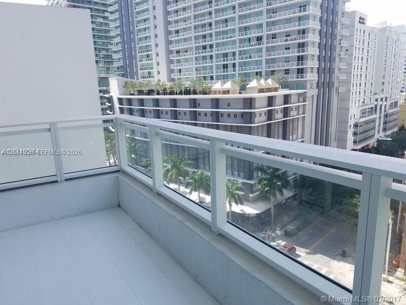 image The Bond on Brickell2