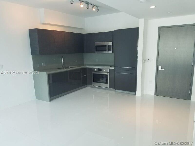 image The Bond on Brickell4